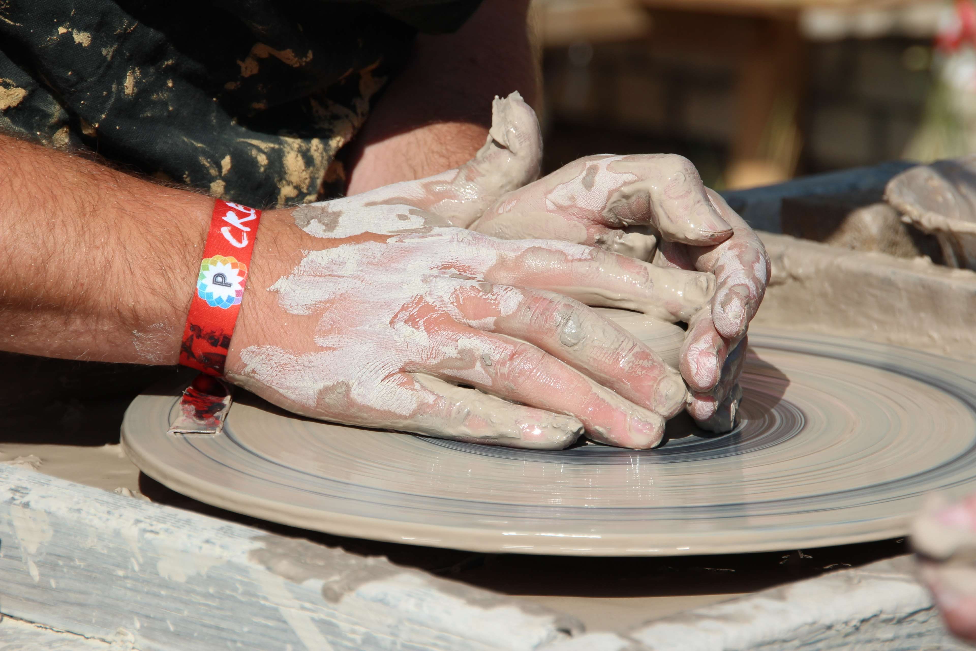 hub, potters wheel, skill, 4K, adult, finger, body part, shell, human body part, vessel, creativity, close-up, sound, hand, working, arts and crafts, occupation, HD Wallpaper
