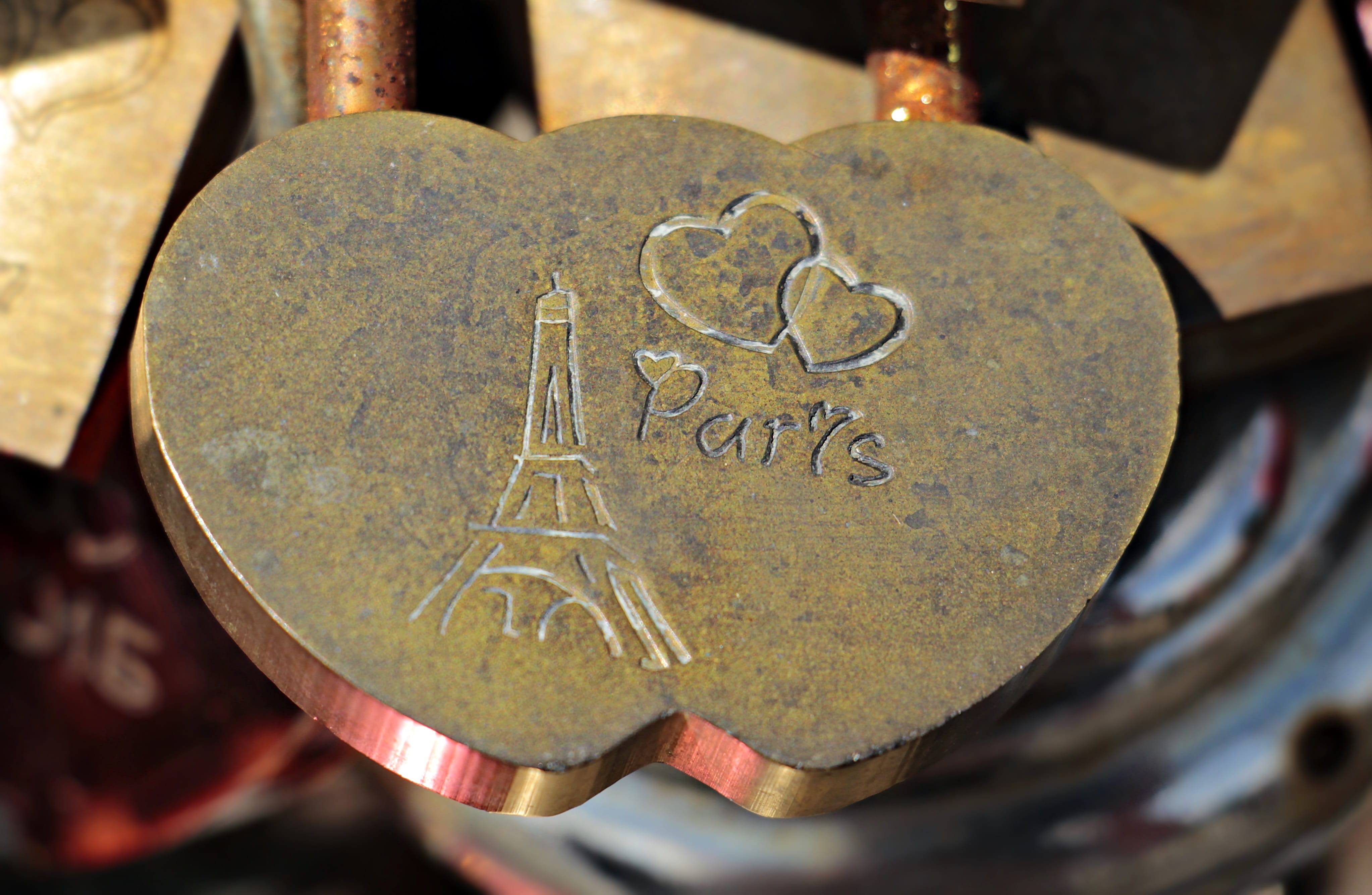 western script, message, 4K, Paris, gold, close-up, art and craft, geometric shape, text, photo, musical instrument, symbol, day, Love, positive emotion, HD Wallpaper