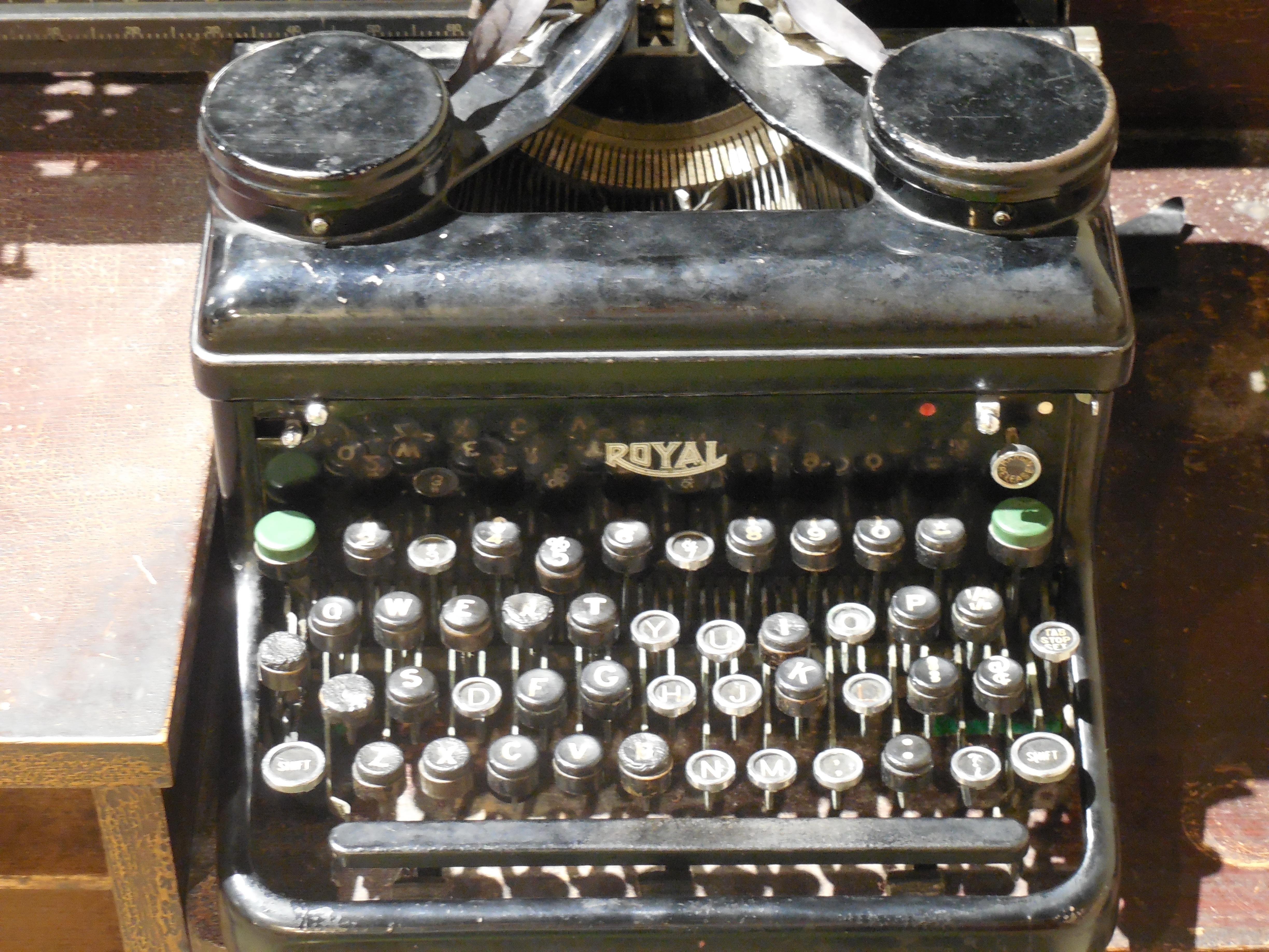 equipment, metal, machine, the past, mechanical, technology, push button, text, old, 4K, machinery, typewriter, classic, no people, high angle view, still life, HD Wallpaper