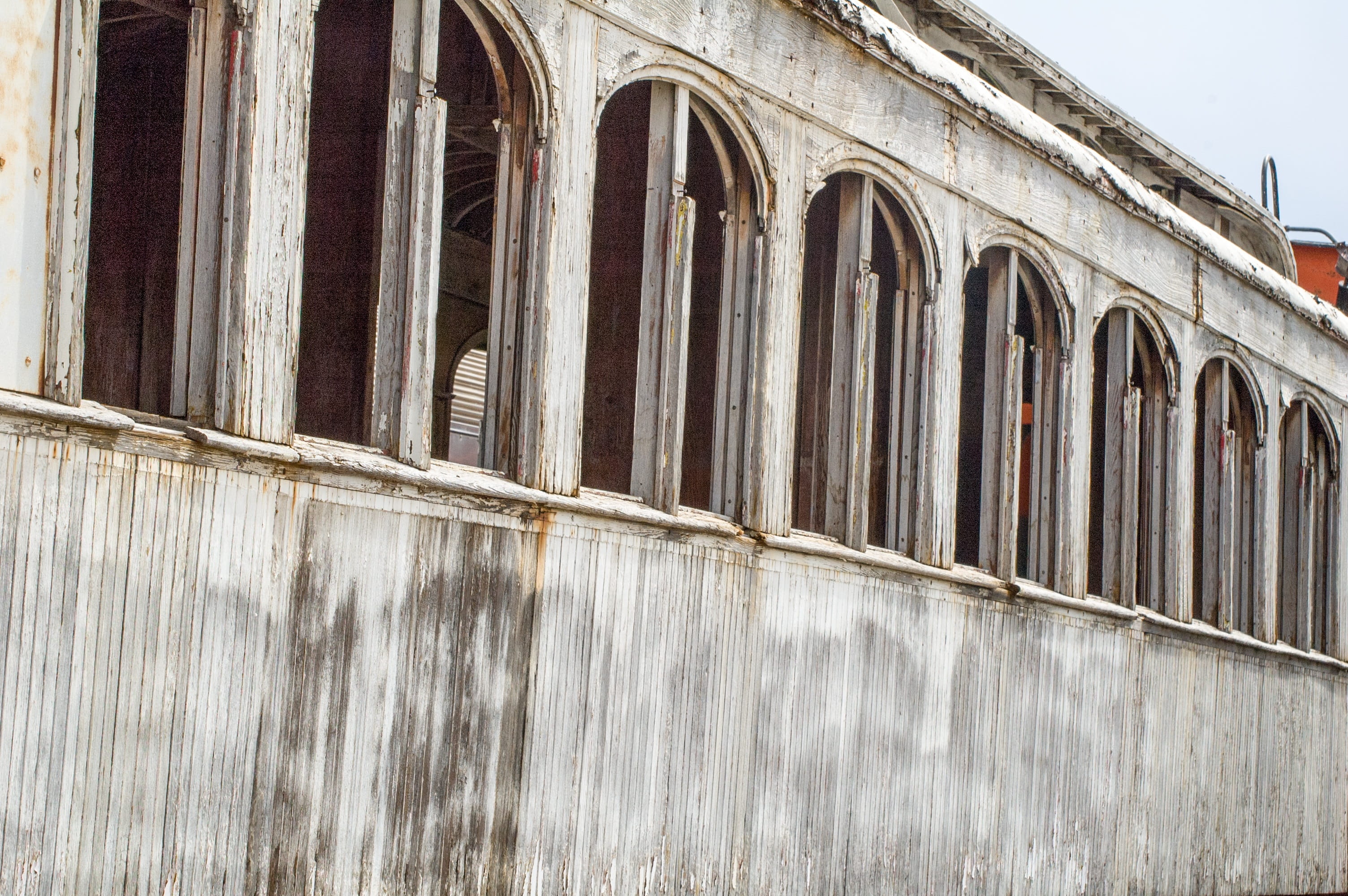 transport, industry, fashioned, nature, no people, cars, building exterior, black, wood - material, in a row, classic, weathered, wall - building feature, HD Wallpaper
