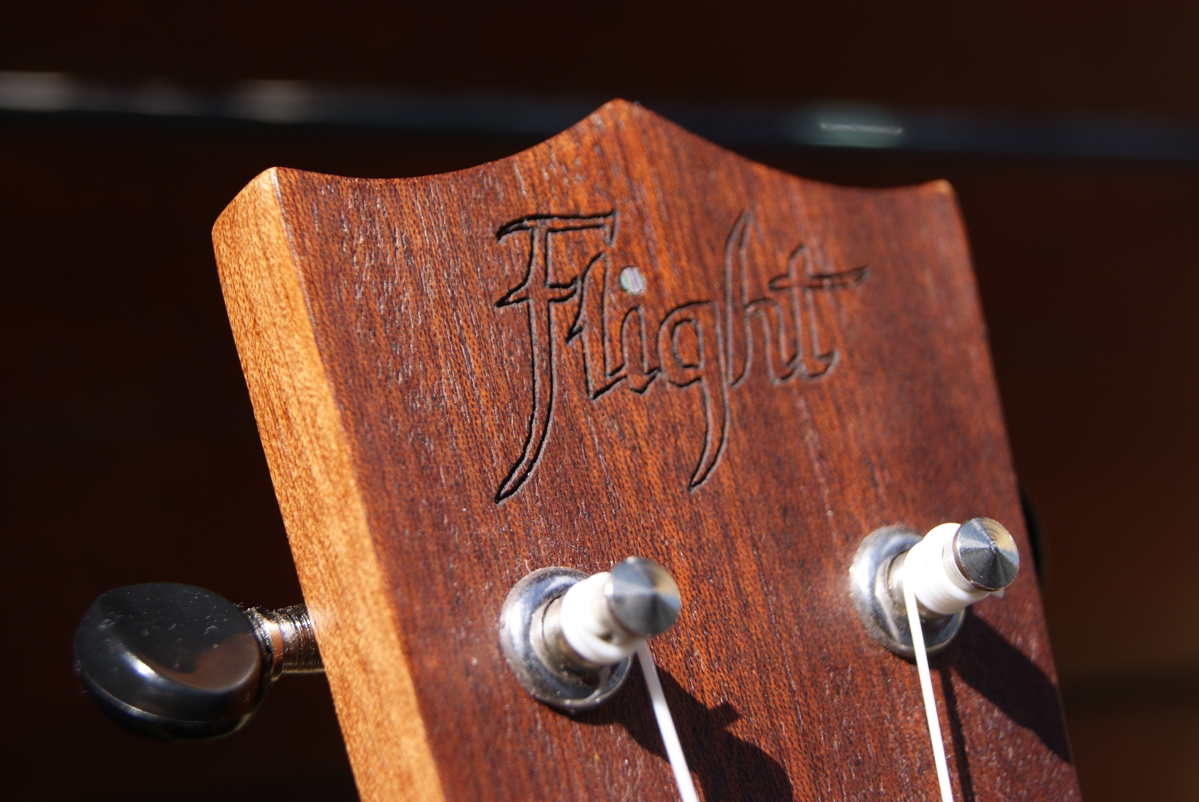 old, musical instrument, no people, arts culture and entertainment, hollow, brown, audio, knob, instrument, acoustic, hawaiian, chord, fretboard, ukulele, HD Wallpaper