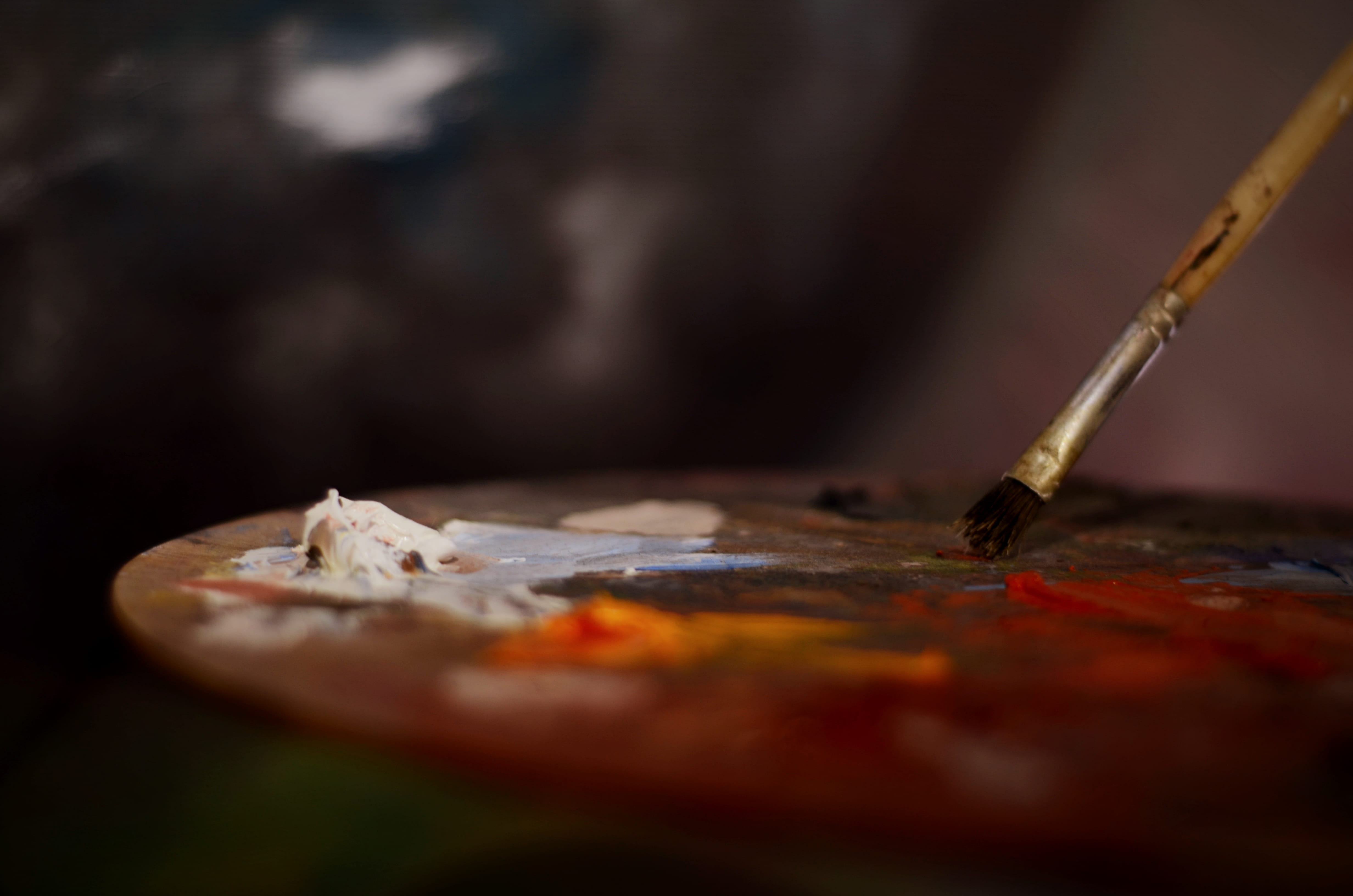 no people, watercolor paints, dirty, craft, old, oil paint, brush, dirt, wood - material, paintbrush, 4K, creativity, indoors, close-up, art and craft equipment, HD Wallpaper