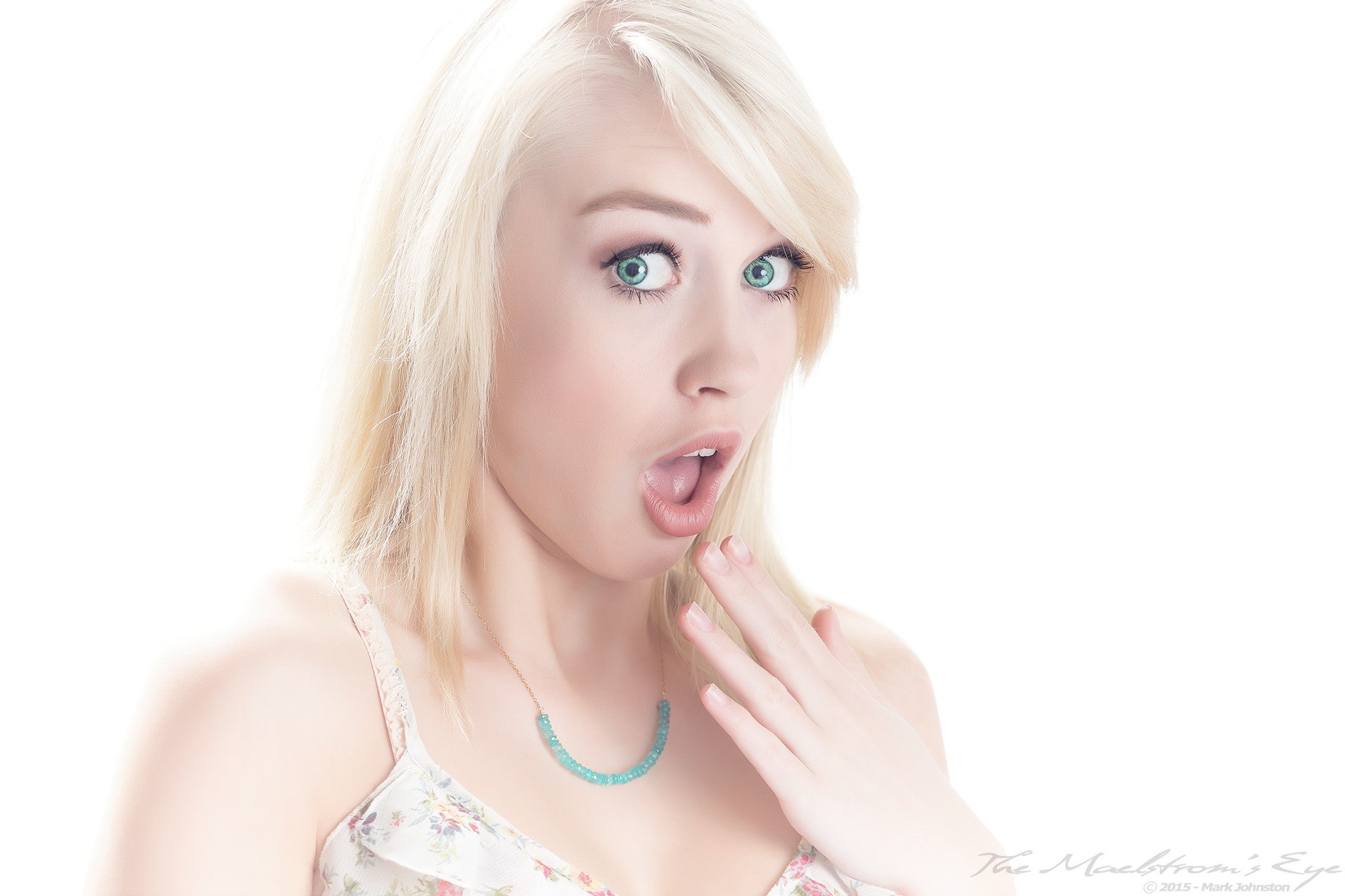 women, smiling, human face, portrait, studio shot, blond hair, one person, blonde, beautiful woman, mouth open, 1080P, green eyes, young adult, white background, HD Wallpaper