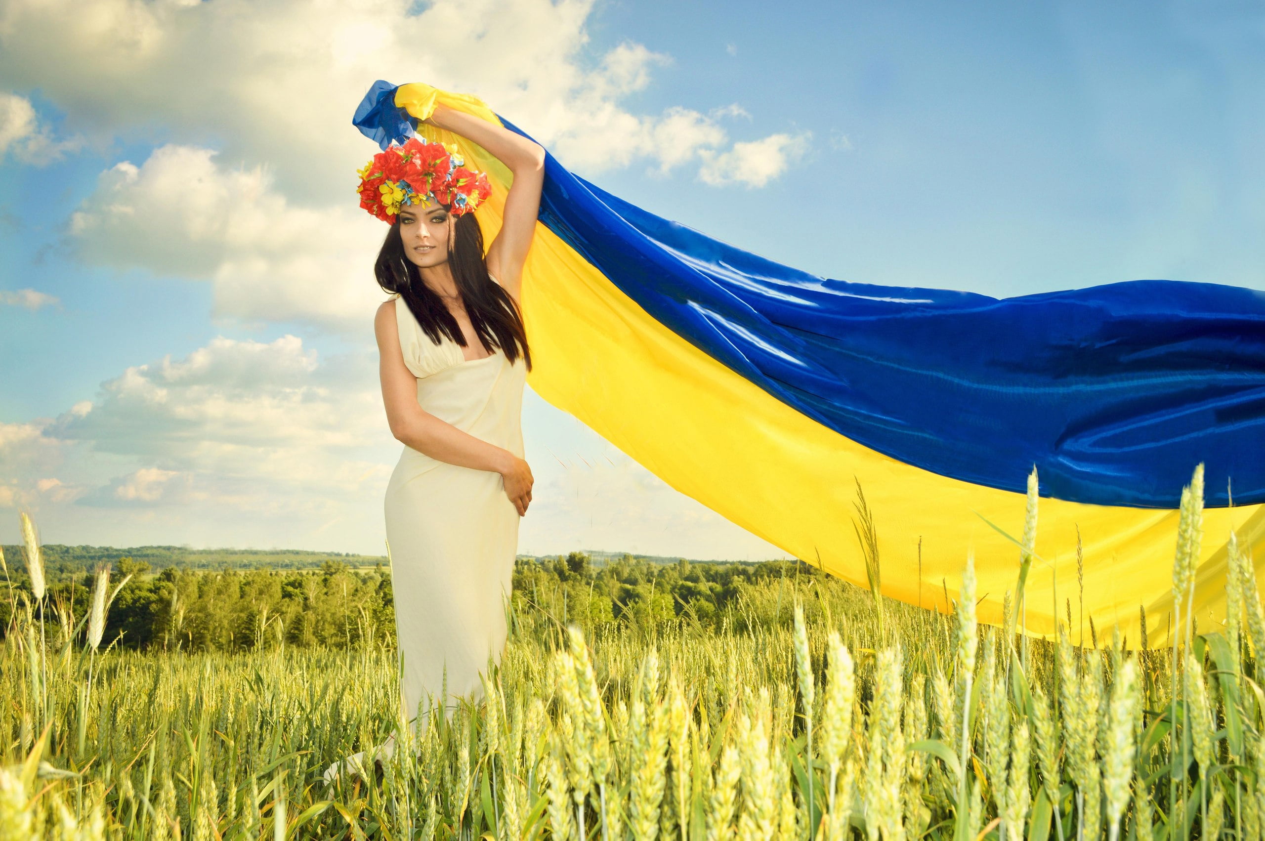 the sky, fashion, real people, young adult, lifestyles, cloud - sky, land, s, beautiful woman, hairstyle, day, women, dress, leisure activity, blue, Ukraine, HD Wallpaper