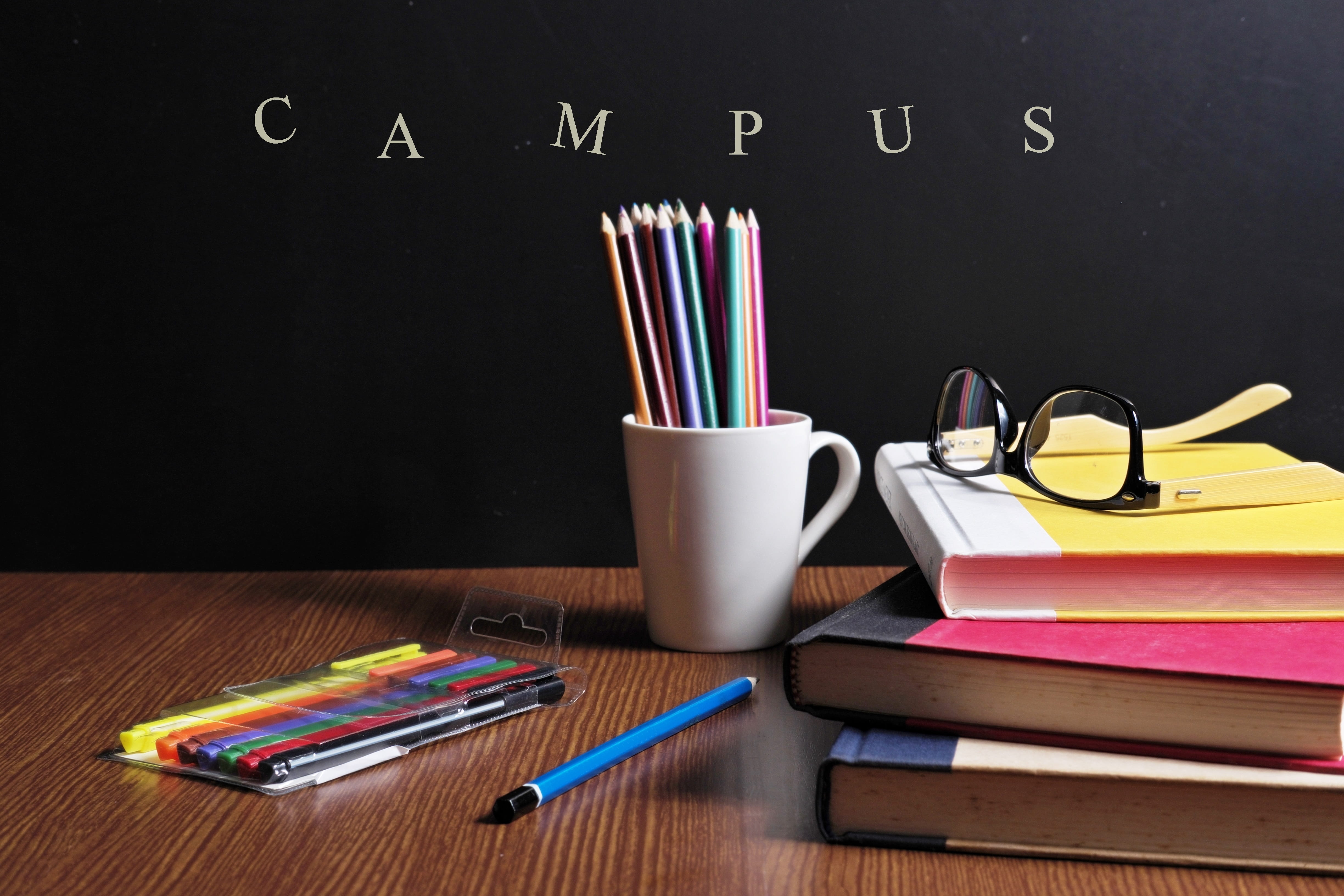 desk organizer, campus, education, pen, indoors, paper, back to school, felt tip pen, furniture, writing instrument, office supply, text, multi colored, HD Wallpaper