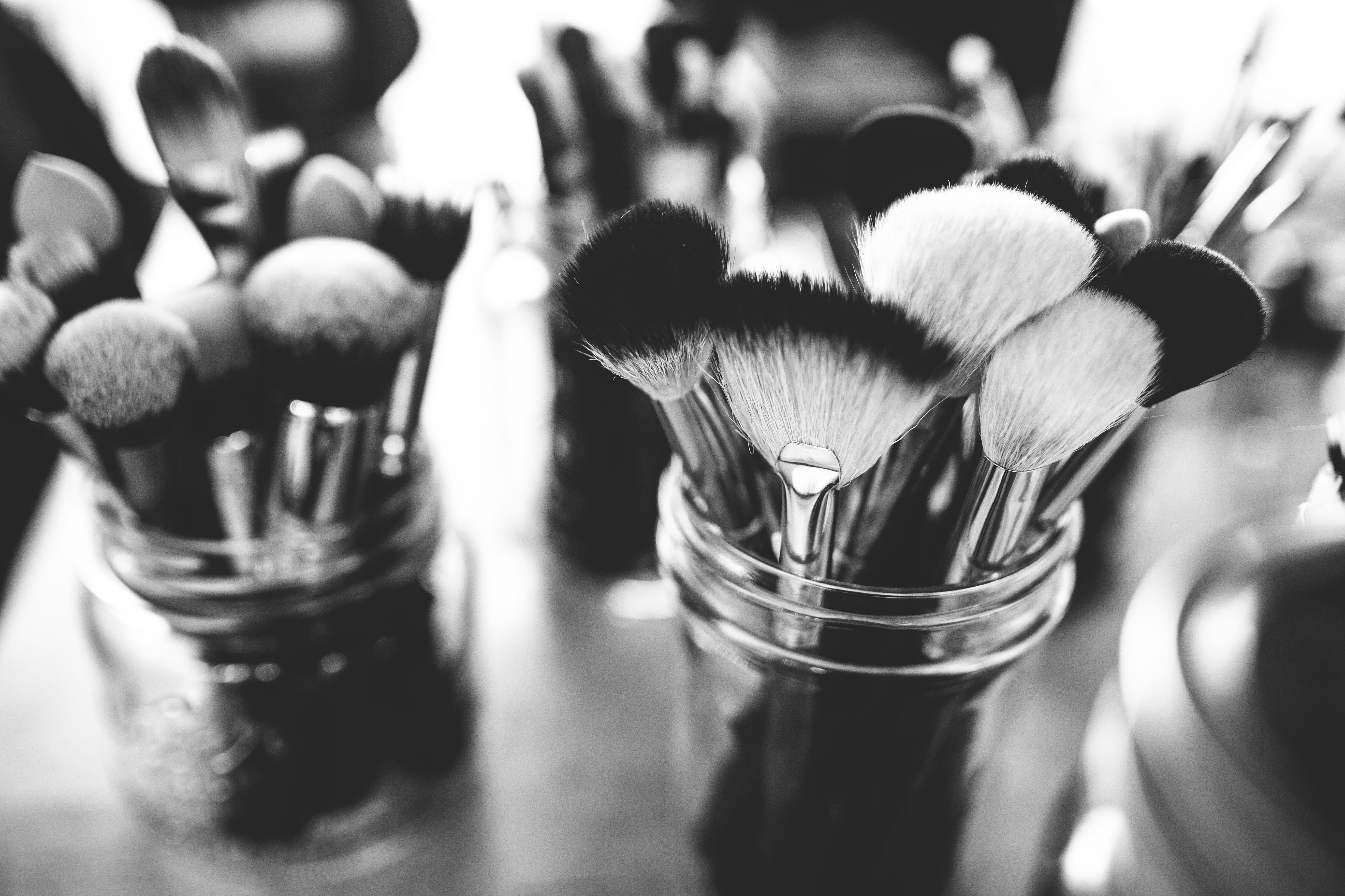 selective focus, mason, food, container, depth of field, grayscale, vulnerability, makeup, group of objects, make-up brushes, set, no people, glass - material, HD Wallpaper