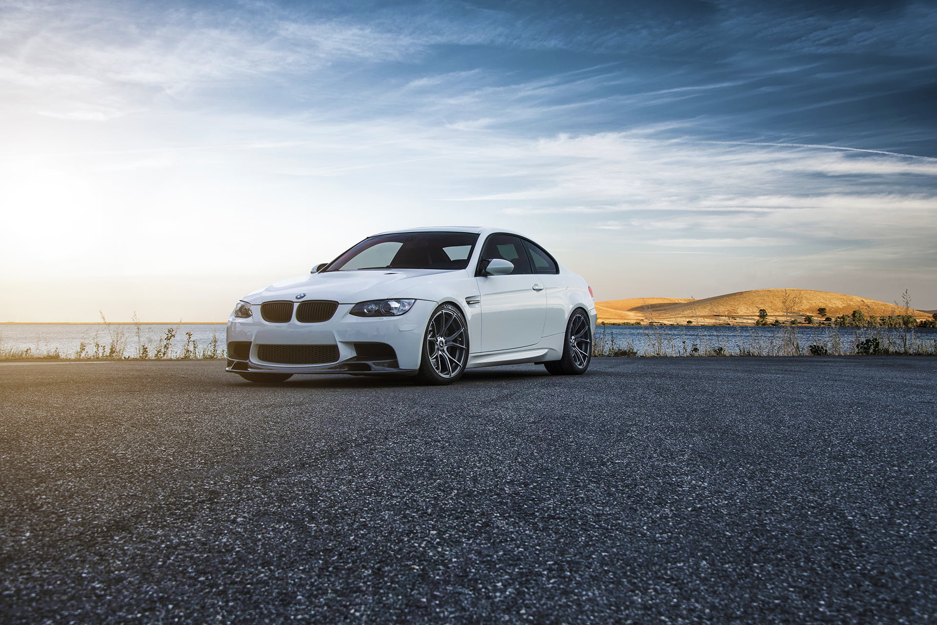 headlight, no People, engine, m3, sports Utility Vehicle, transportation, land, road, land Vehicle, bMW, summer, desert, mode of Transport, retro Styled, HD Wallpaper
