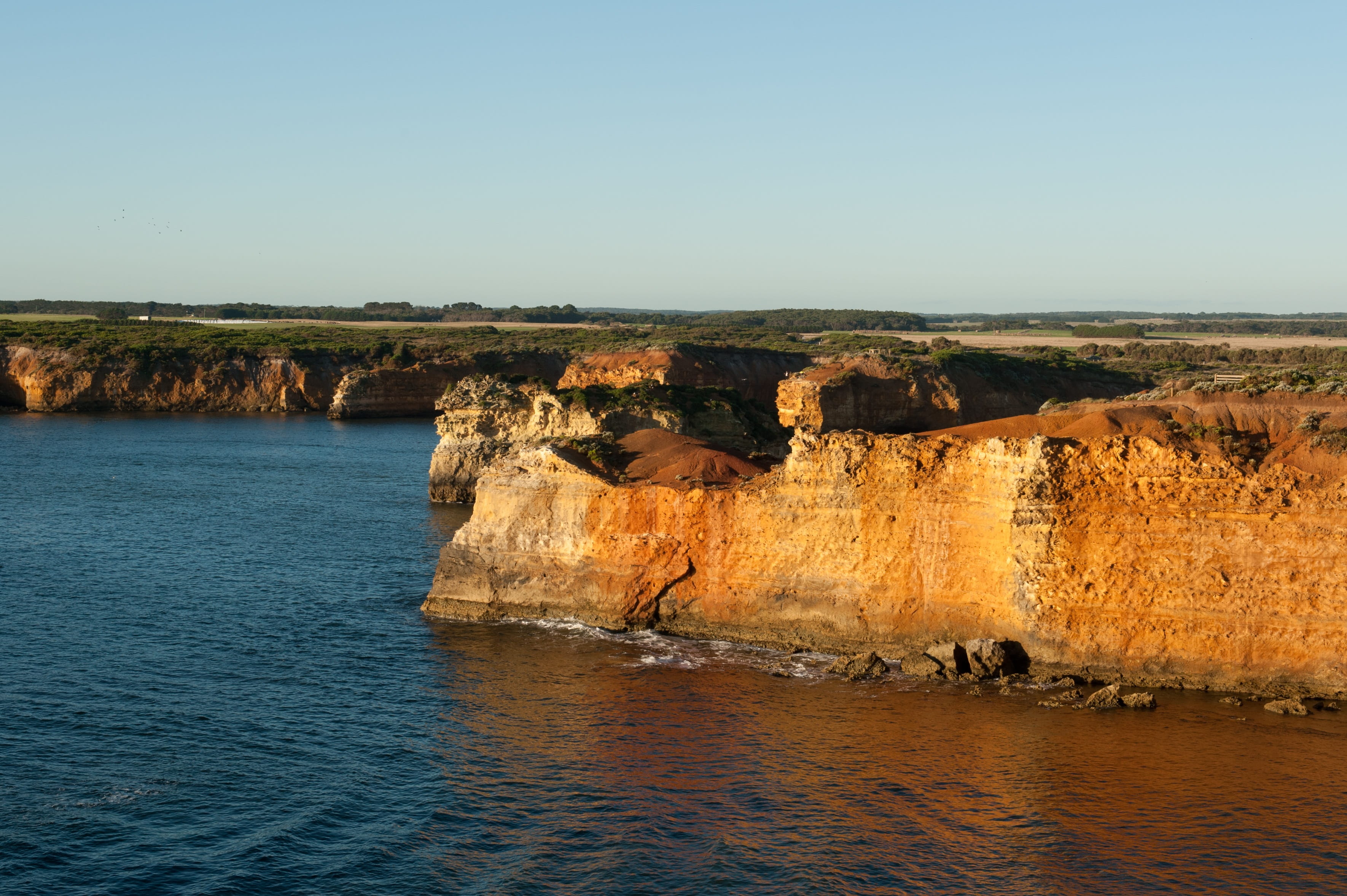 water, tranquility, cliff, rock - object, sea, sandstone, clear sky, beach, solid, copy space, non-urban scene, tourist, no people, coastline, rock, victoria, HD Wallpaper