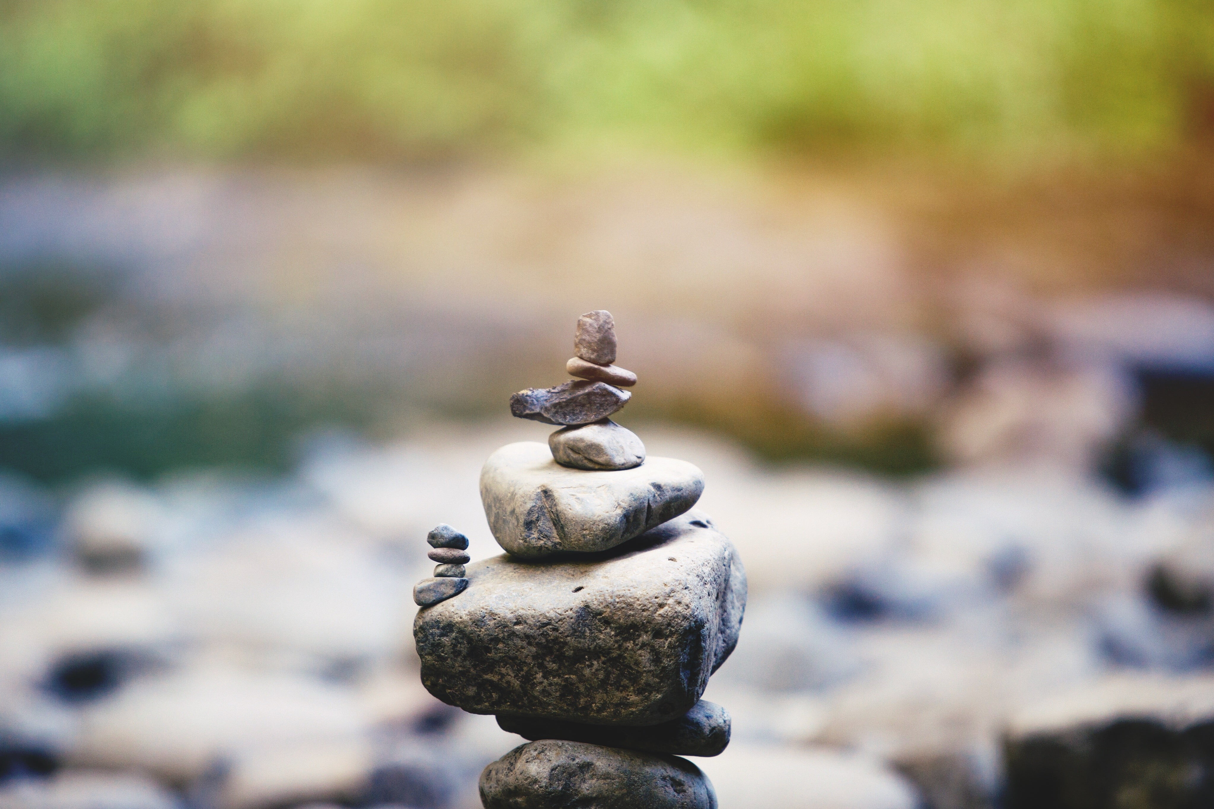 rock, balance, stack, selective focus, nature, park, outdoors, water, sunlight, no people, metal, 4K, sculpture, representation, close-up, pebble, art and craft, HD Wallpaper