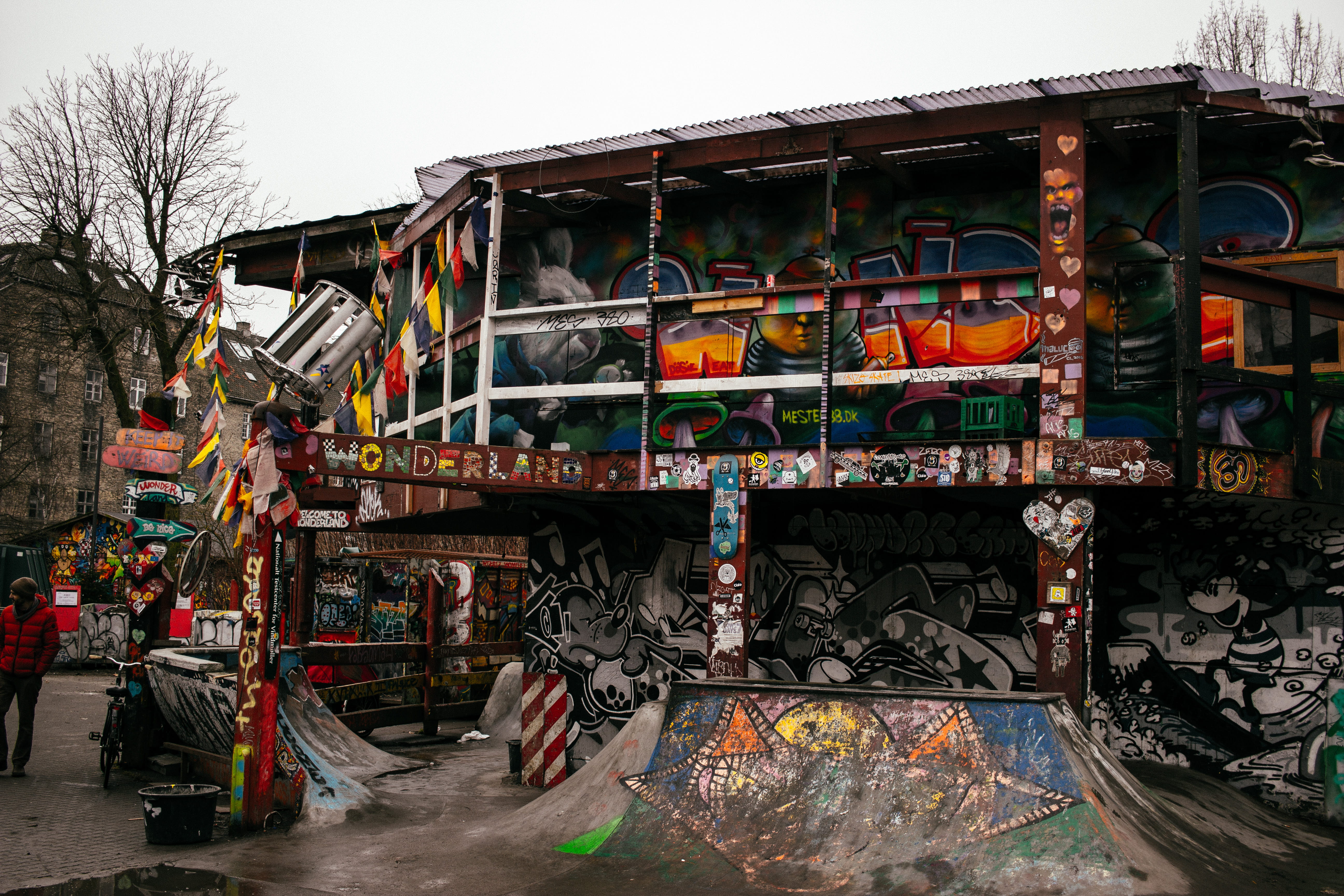 copenhagen, architecture, day, graffiti, built structure, skate, building exterior, choice, hippie, graff, canal, transportation, building, creativity, HD Wallpaper