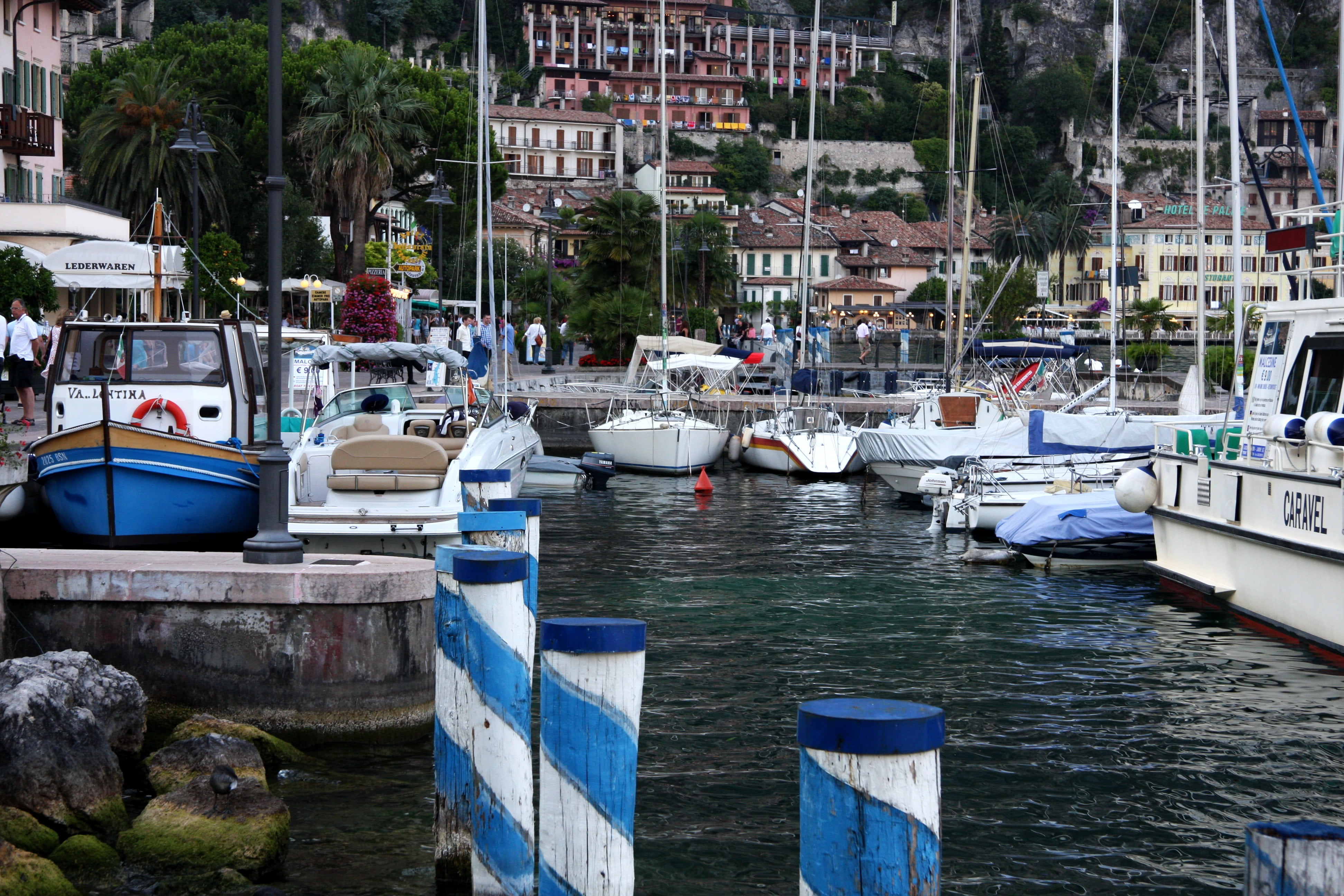 limone sul garde, built structure, plant, little boat, yacht, architecture, building, outdoors, lake garda, cosy, no people, water, 4K, day, nature, village, HD Wallpaper