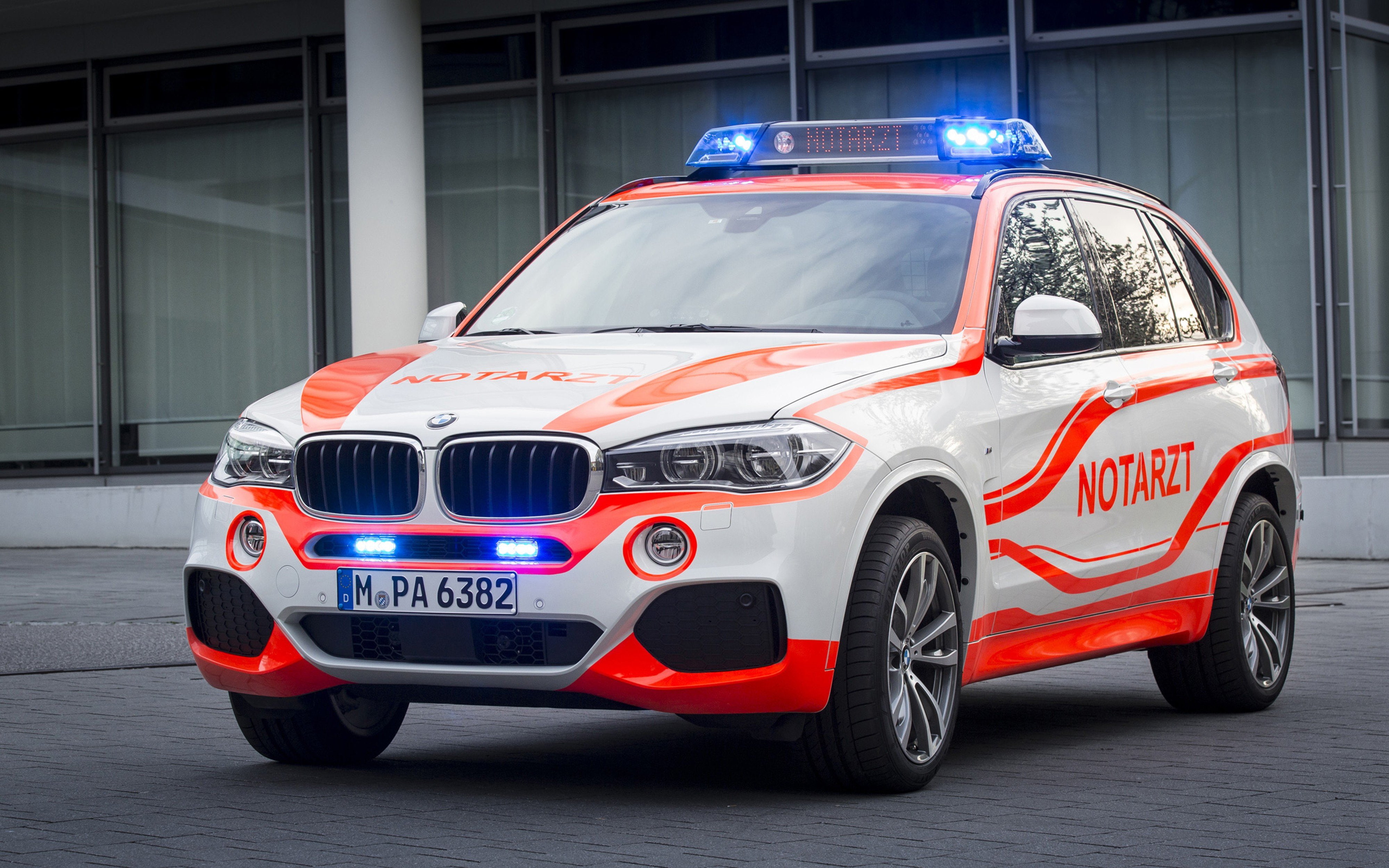 4K, bmw, paramedic, x5 xdrive30d, 4000x2500, germany, car, 2014, HD Wallpaper