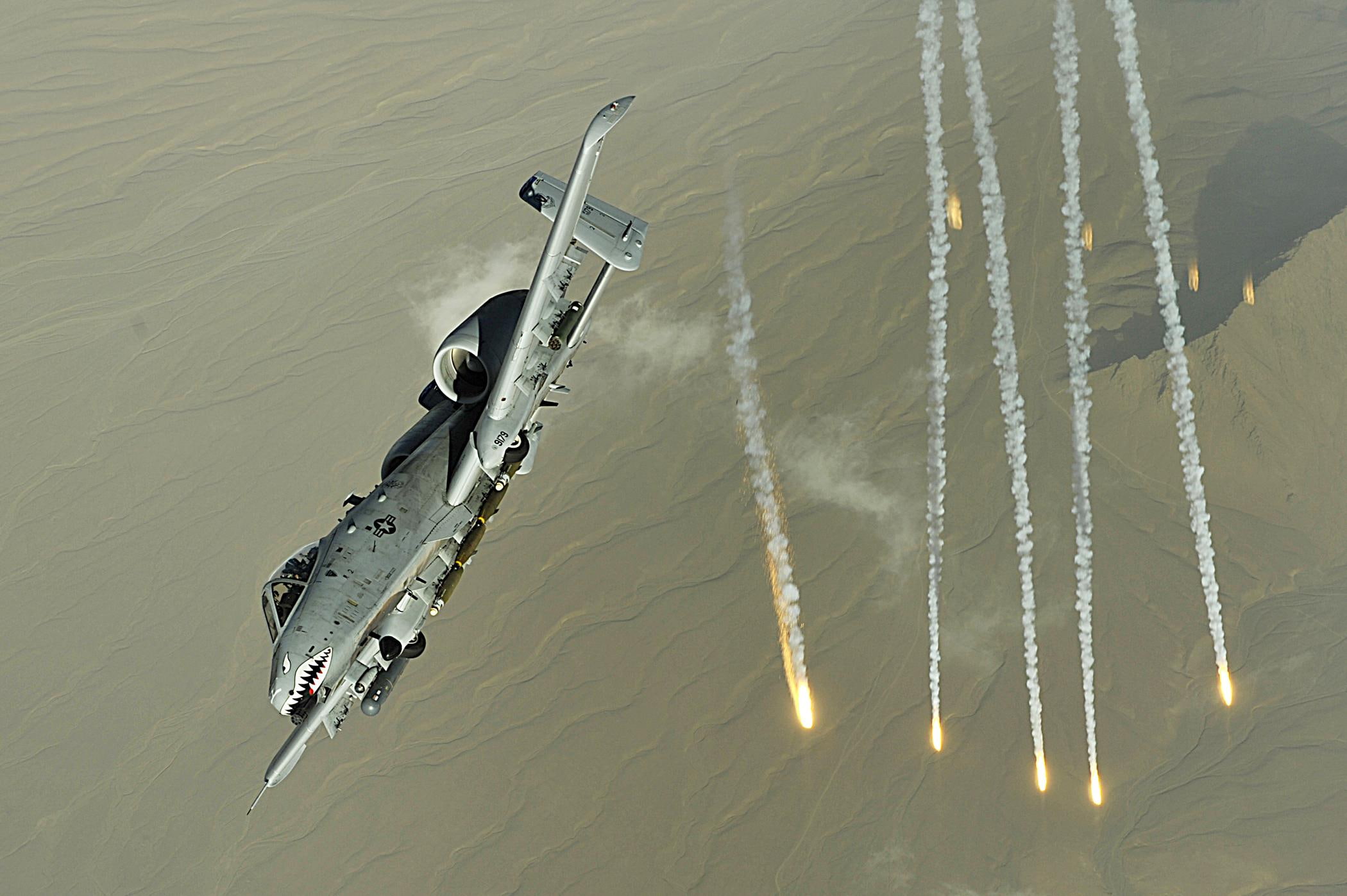 thunderbolt, flares, 1080P, aircraft planes, wings, action, warthog, HD Wallpaper