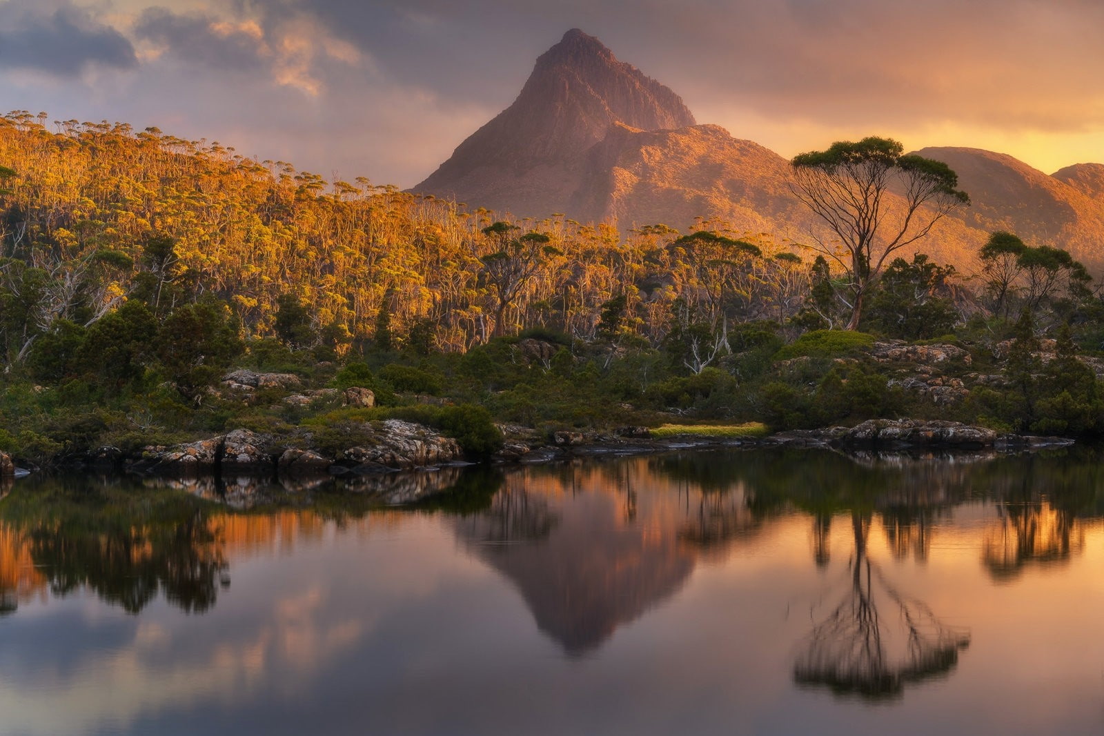 reflection, Tasmania, sunset, lake, trees, mountains, nature, 720P, landscape, photography, water, HD Wallpaper