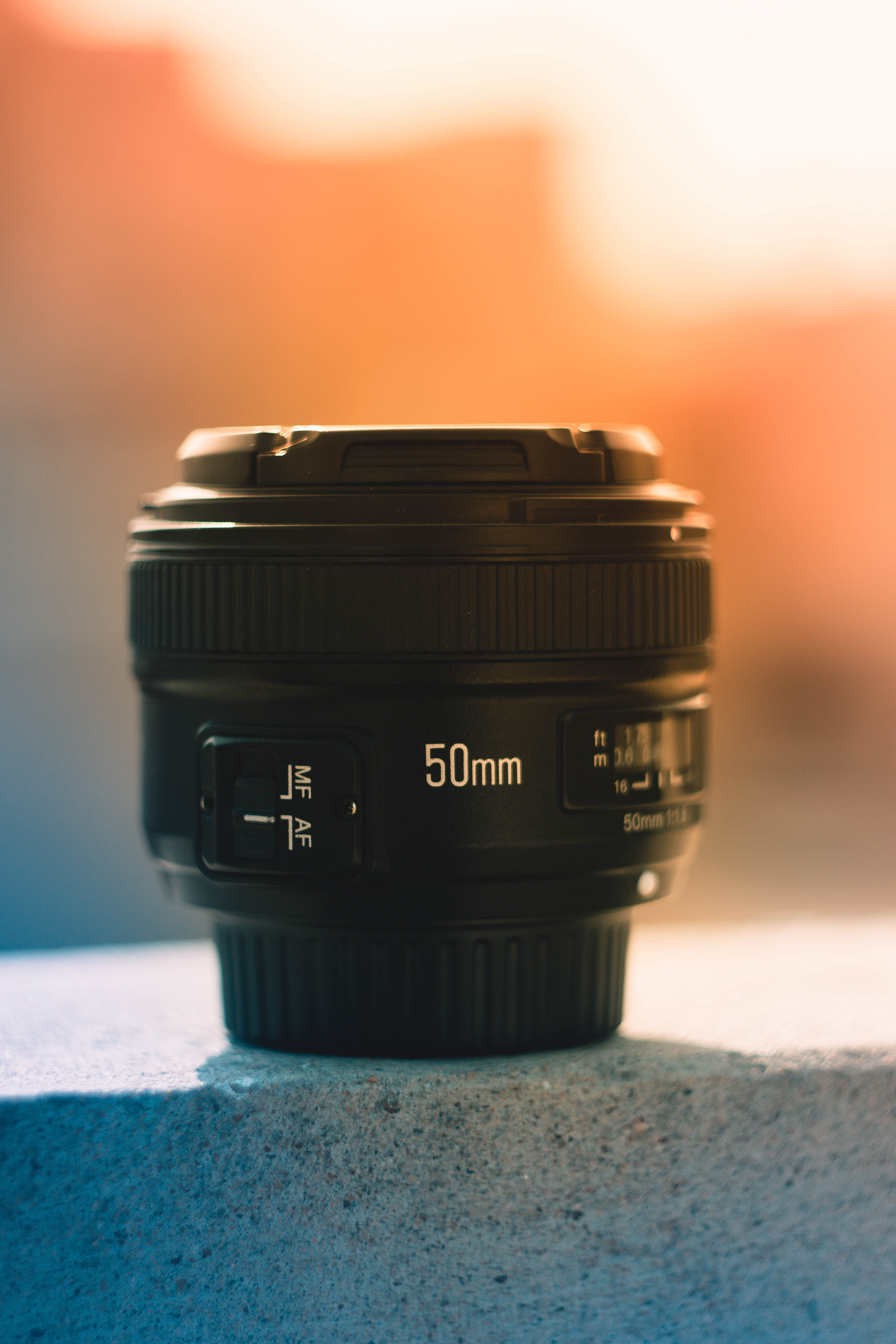focus, table, modern, retro, lens, classic, number, shutter, 50mm, canon, photography themes, camera - photographic equipment, single object, mm, dslr, Phone HD Wallpaper