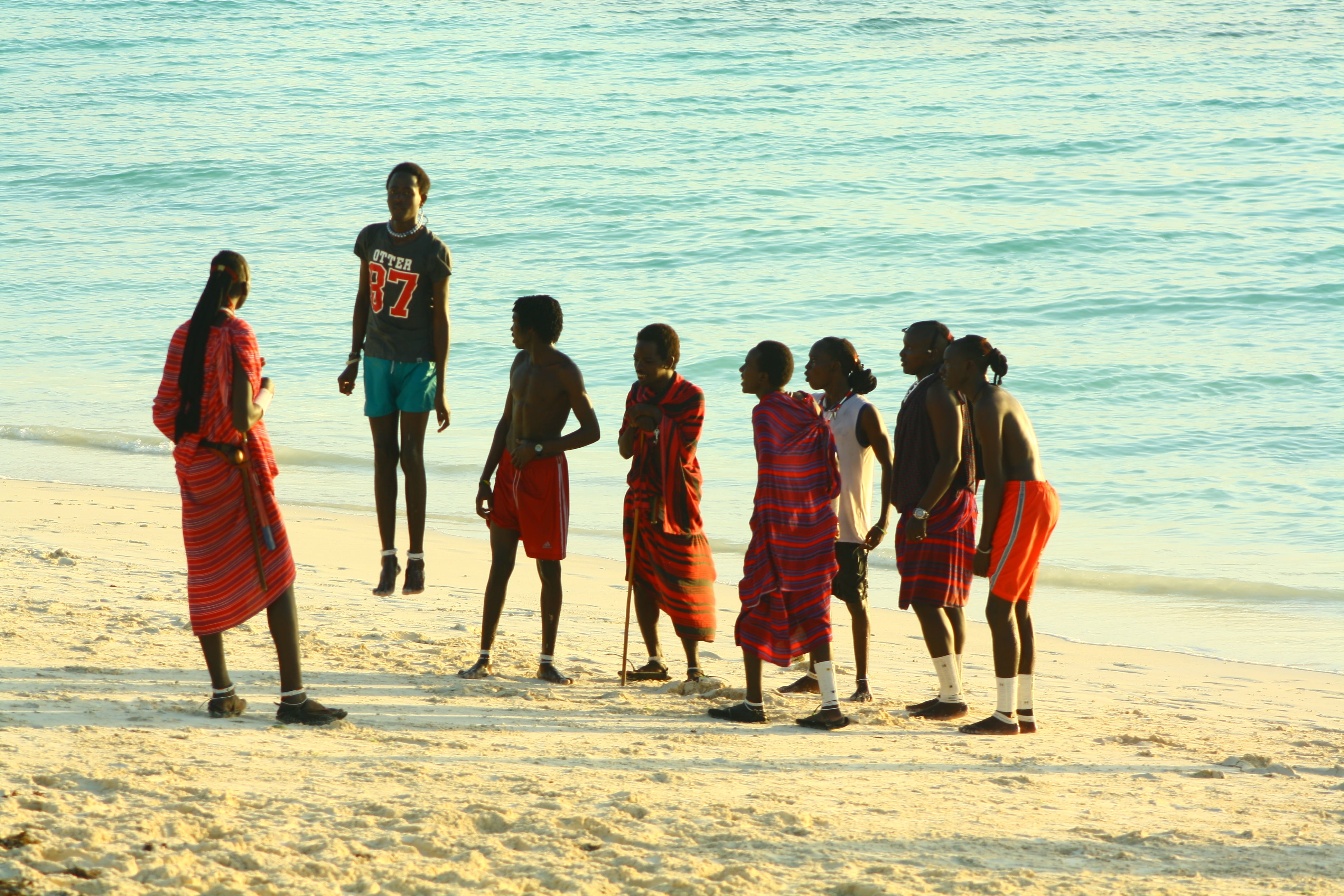 having fun, sea, rear view, zanzibar, women, full length, masai, people, togetherness, land, walking, adult, religion, training, group of people, jump, HD Wallpaper
