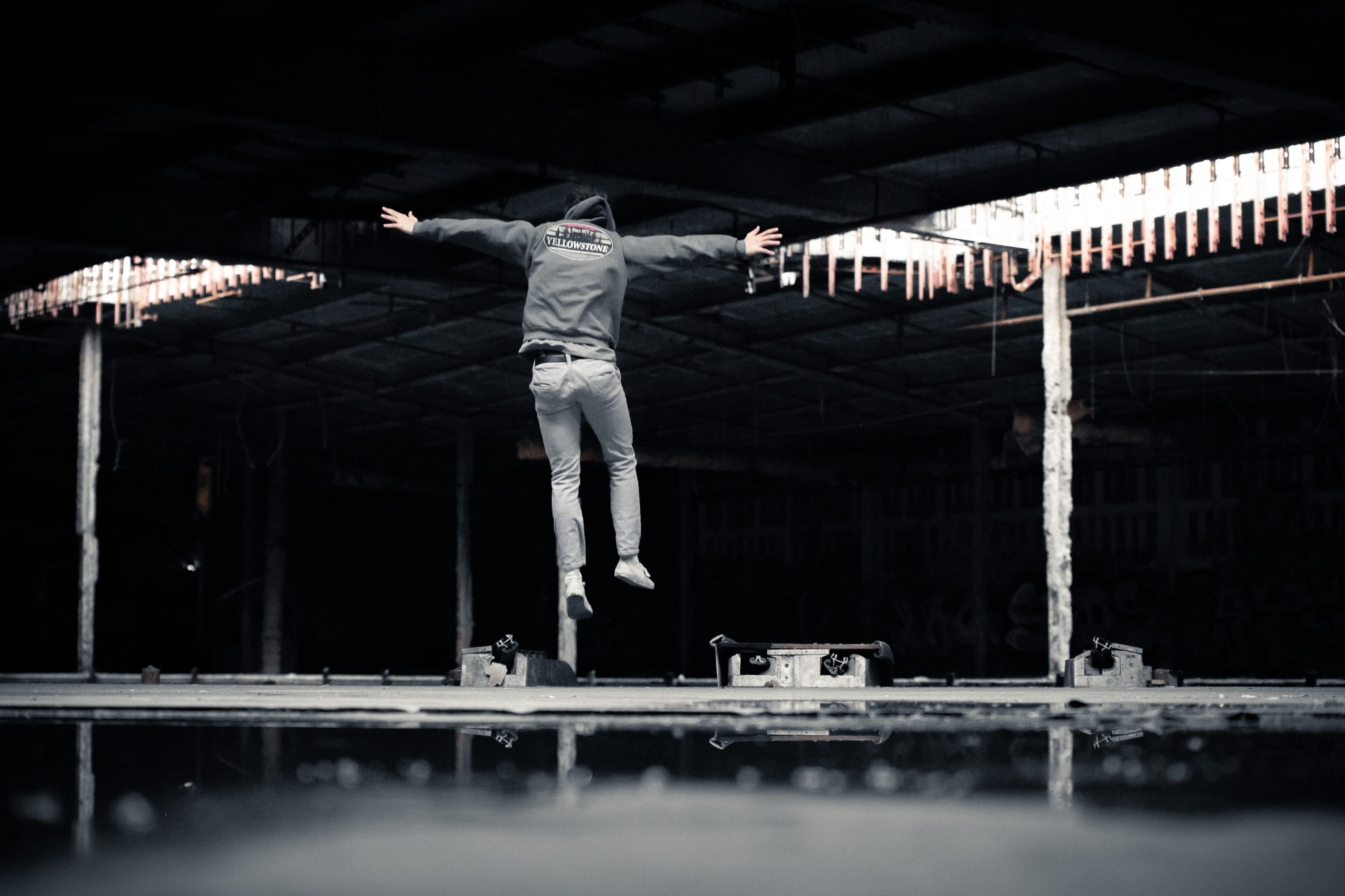 sports, trampoline, person, aircraft, human, airliner, nature, architecture, built structure, leisure activities, astronaut, judo, one person, building, HD Wallpaper