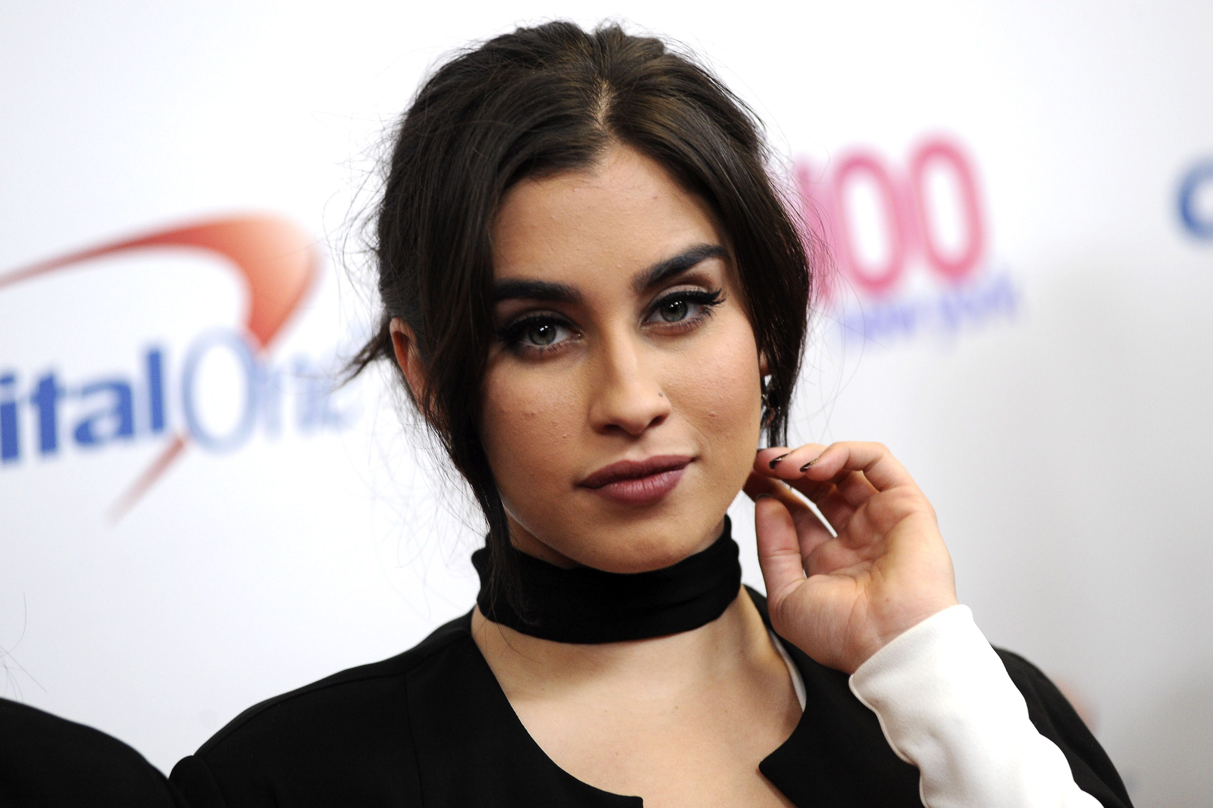 Lipstick, American, Lauren Jauregui, Singer, 4K, Black Hair, Singers, HD Wallpaper