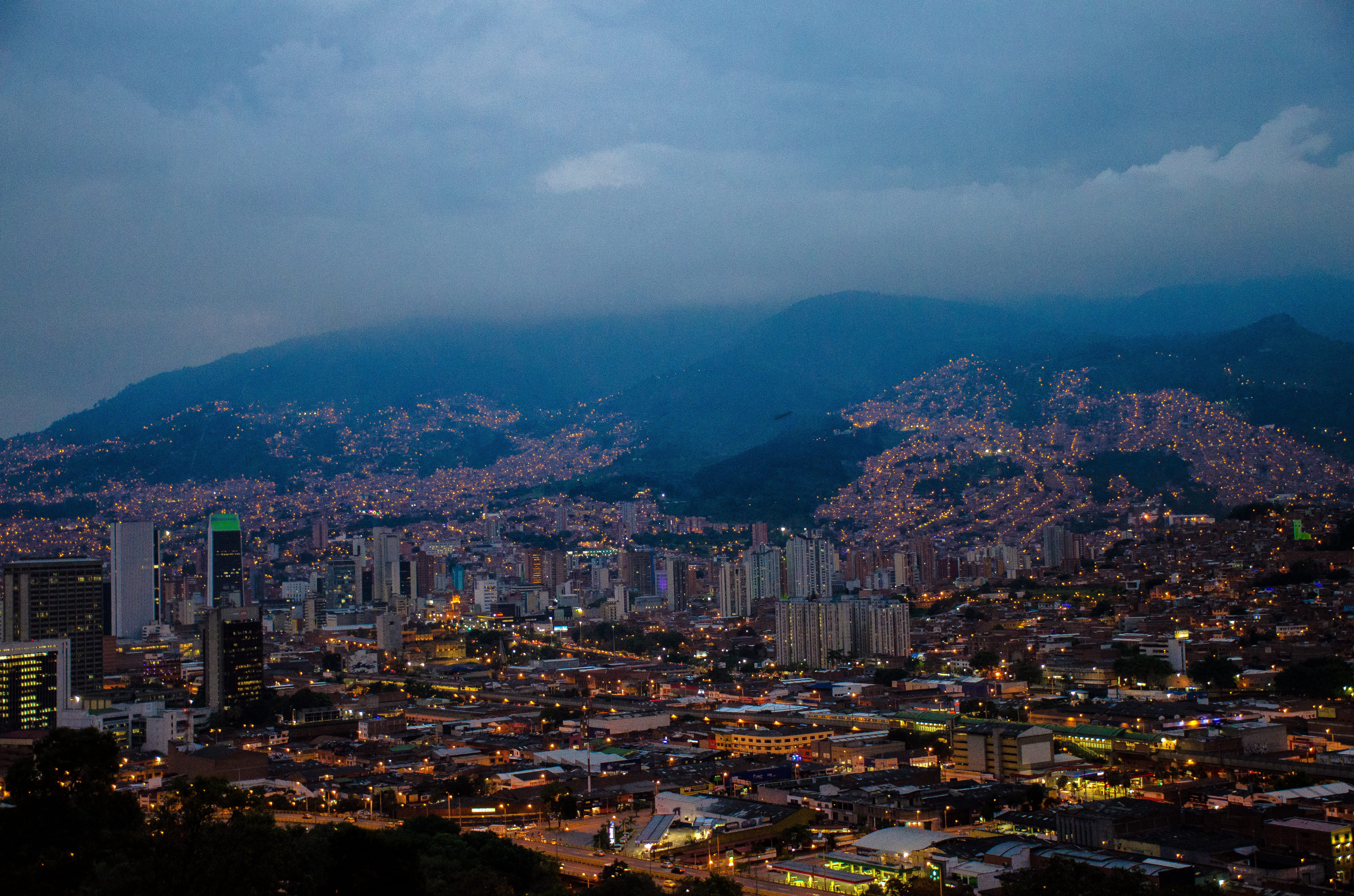landscape, night, sky, built structure, mountain range, city life, building exterior, residential district, cityscape, high angle view, mountain, cloudy, HD Wallpaper