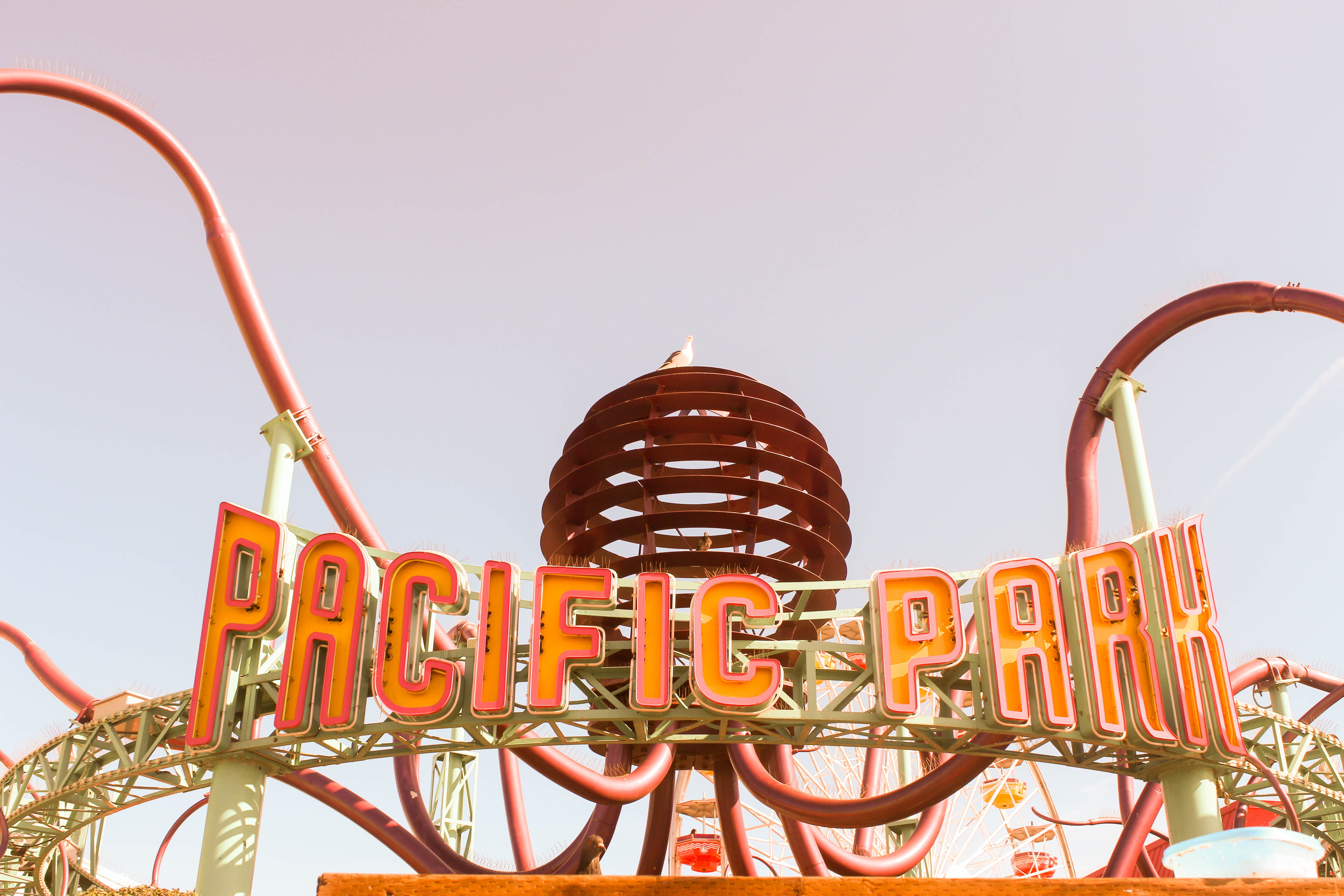 amusement park ride, lights, sky, western script, positive emotion, pacific, metal, low angle view, traveling carnival, emotion, arts culture and entertainment, HD Wallpaper