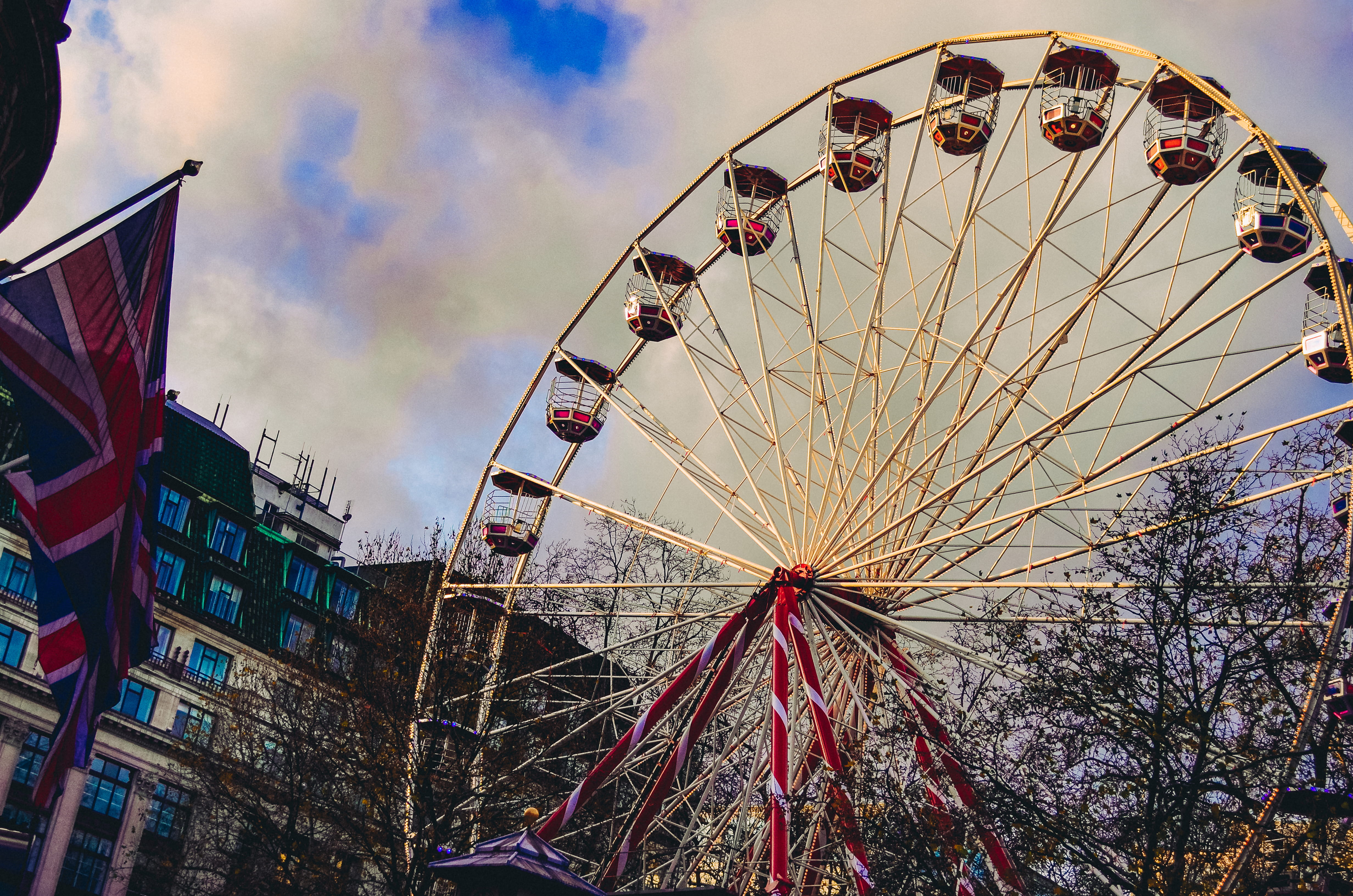 fun, light, built structure, rides, fairground, architecture, amusement park, tree, travel, white, outdoors, wheel, high, 4K, nature, no people, excitement, HD Wallpaper