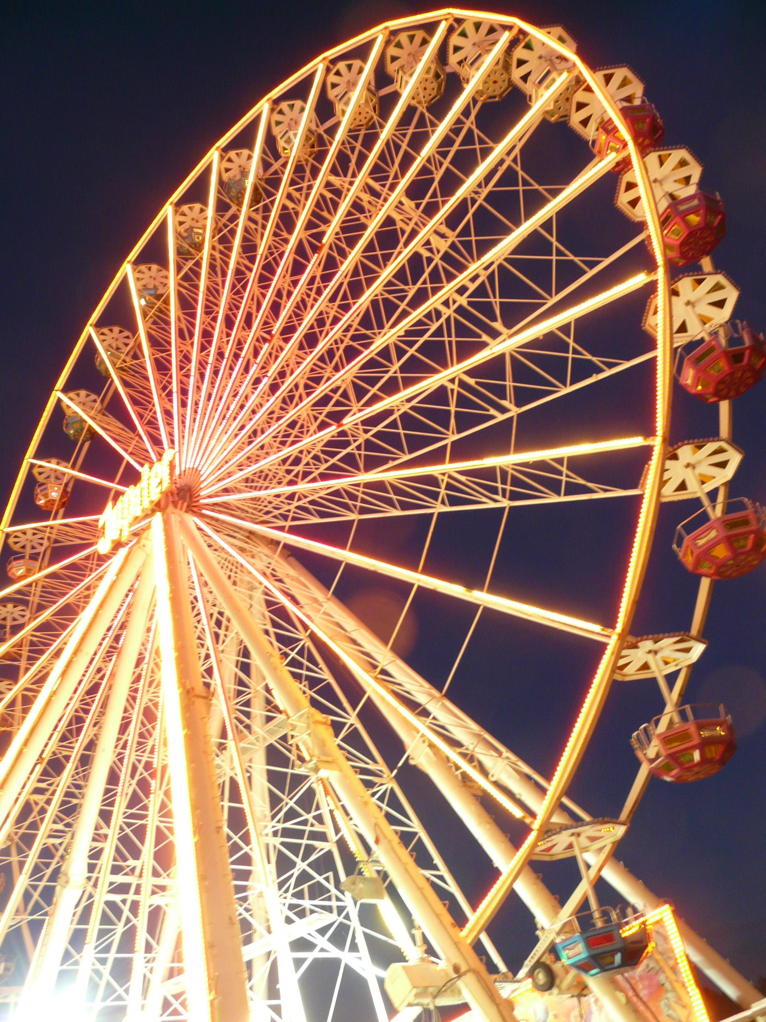 energy, Market, fairground, sky, large, glowing, amusement park, lights, nature, circle, outdoors, year market, no people, wheel, long exposure, traveling carnival, Phone HD Wallpaper
