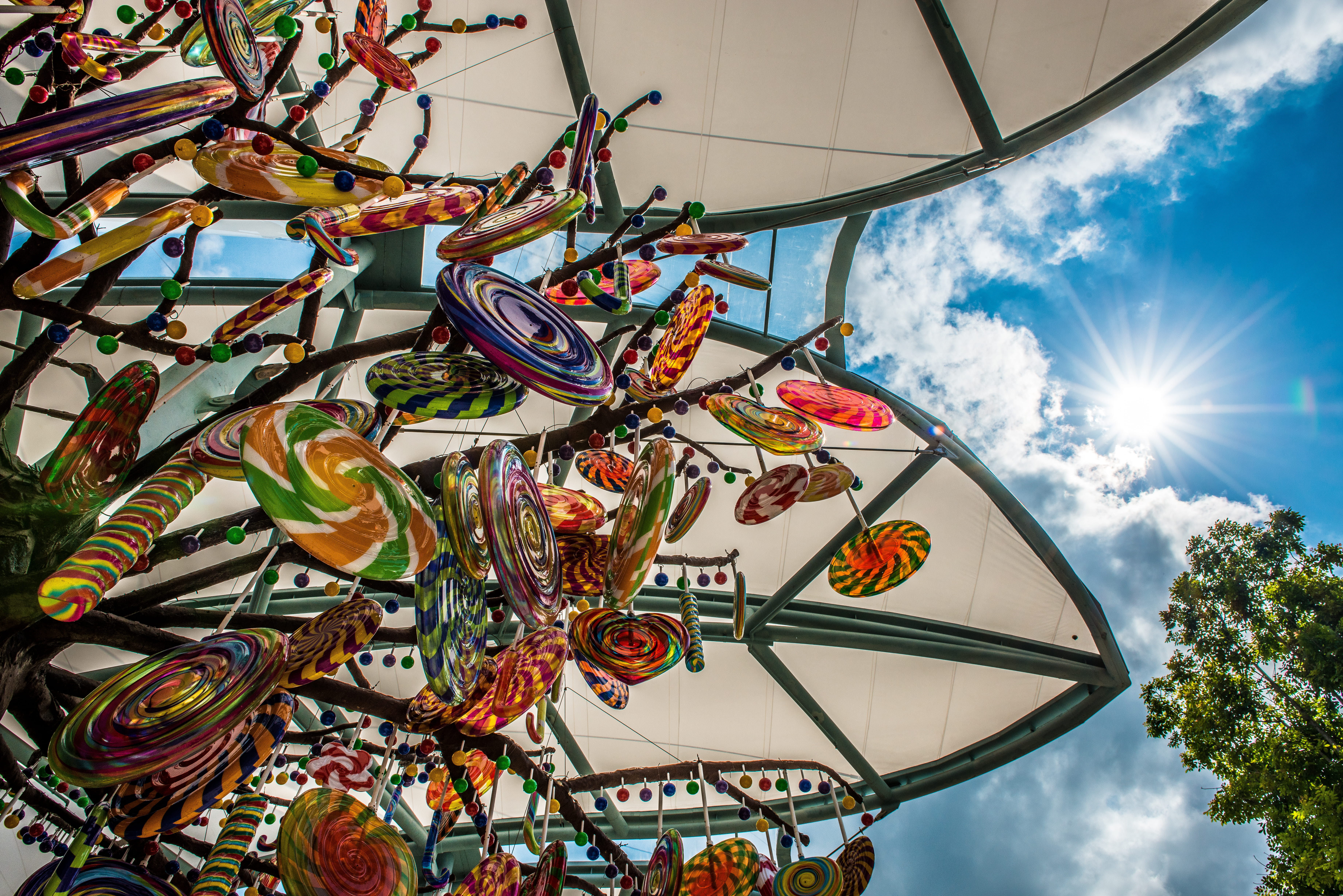 5K, low angle view, outdoors, universal studios singapore, no people, sunbeam, nature, cloud - sky, day, plant, sky, sunny, multi colored, tree, decoration, HD Wallpaper
