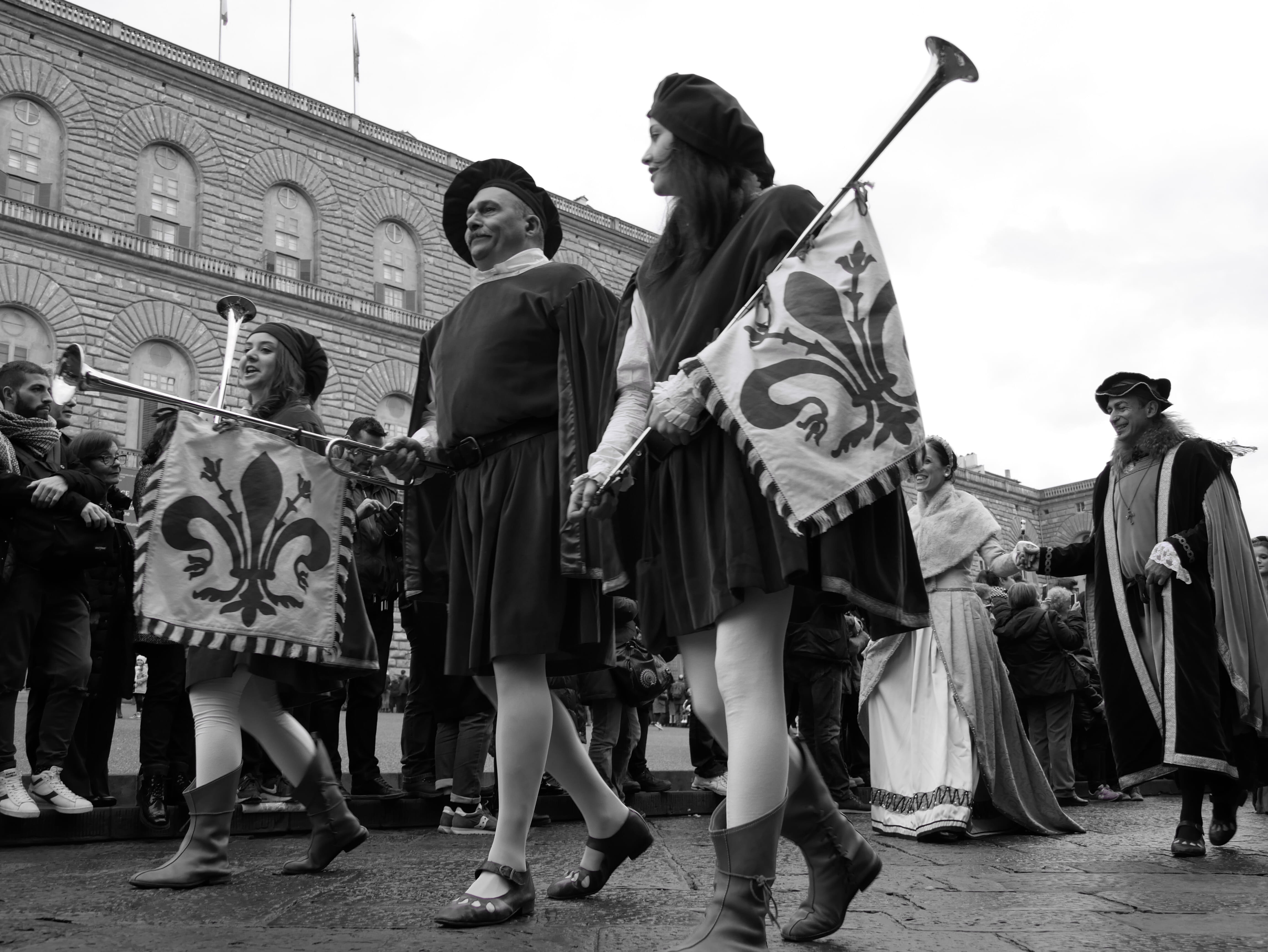 adult, skill, costume, people, florence, dancing, traditional clothing, women, palazzo pitti, men, lifestyles, 4K, black and white, arts culture and entertainment, HD Wallpaper