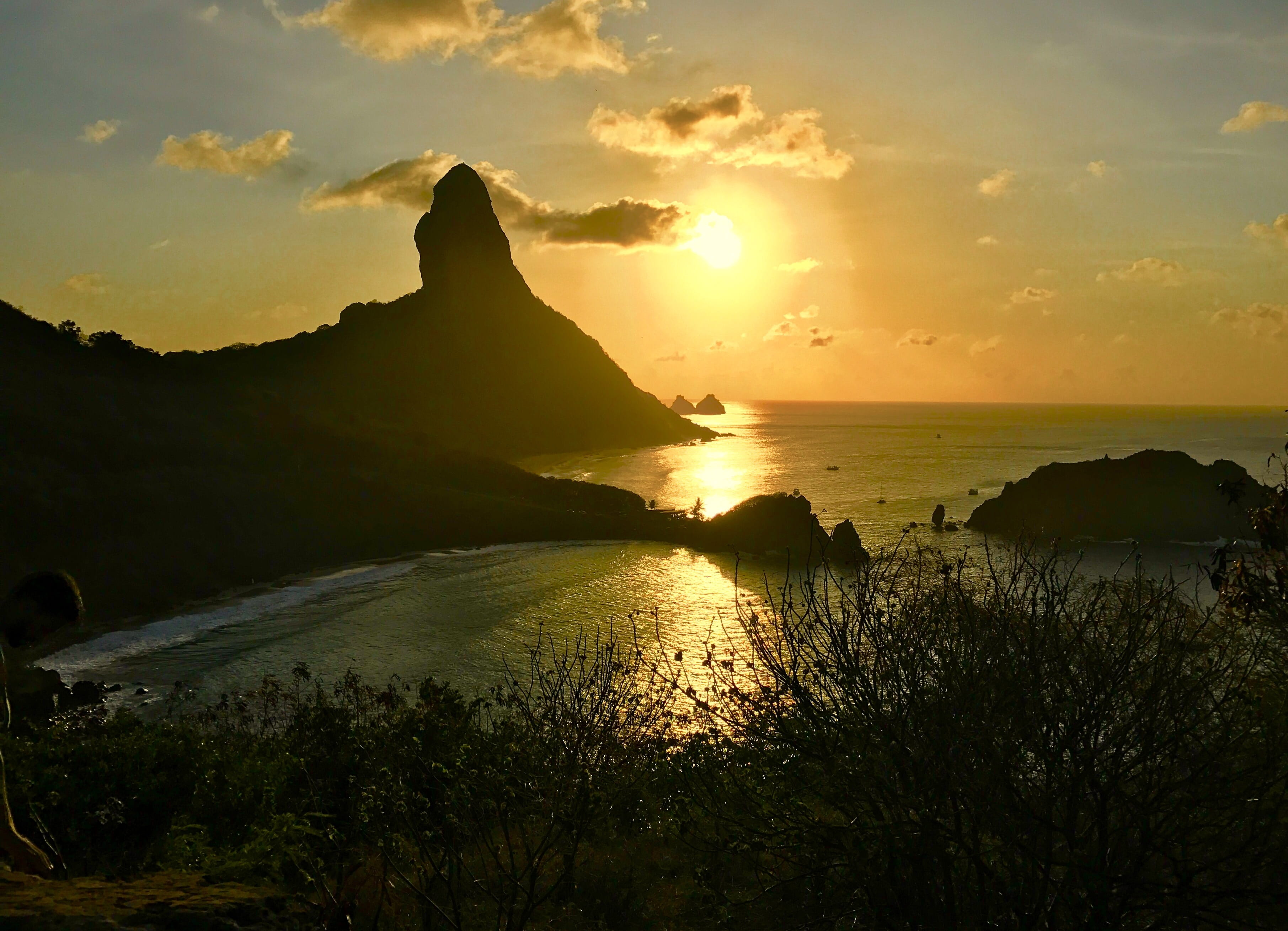 Sunset, sky, beach, tranquility, reflection, sun, no people, idyllic, water, mountain, orange color, land, horizon over water, sunset, Noronha, non-urban scene, HD Wallpaper