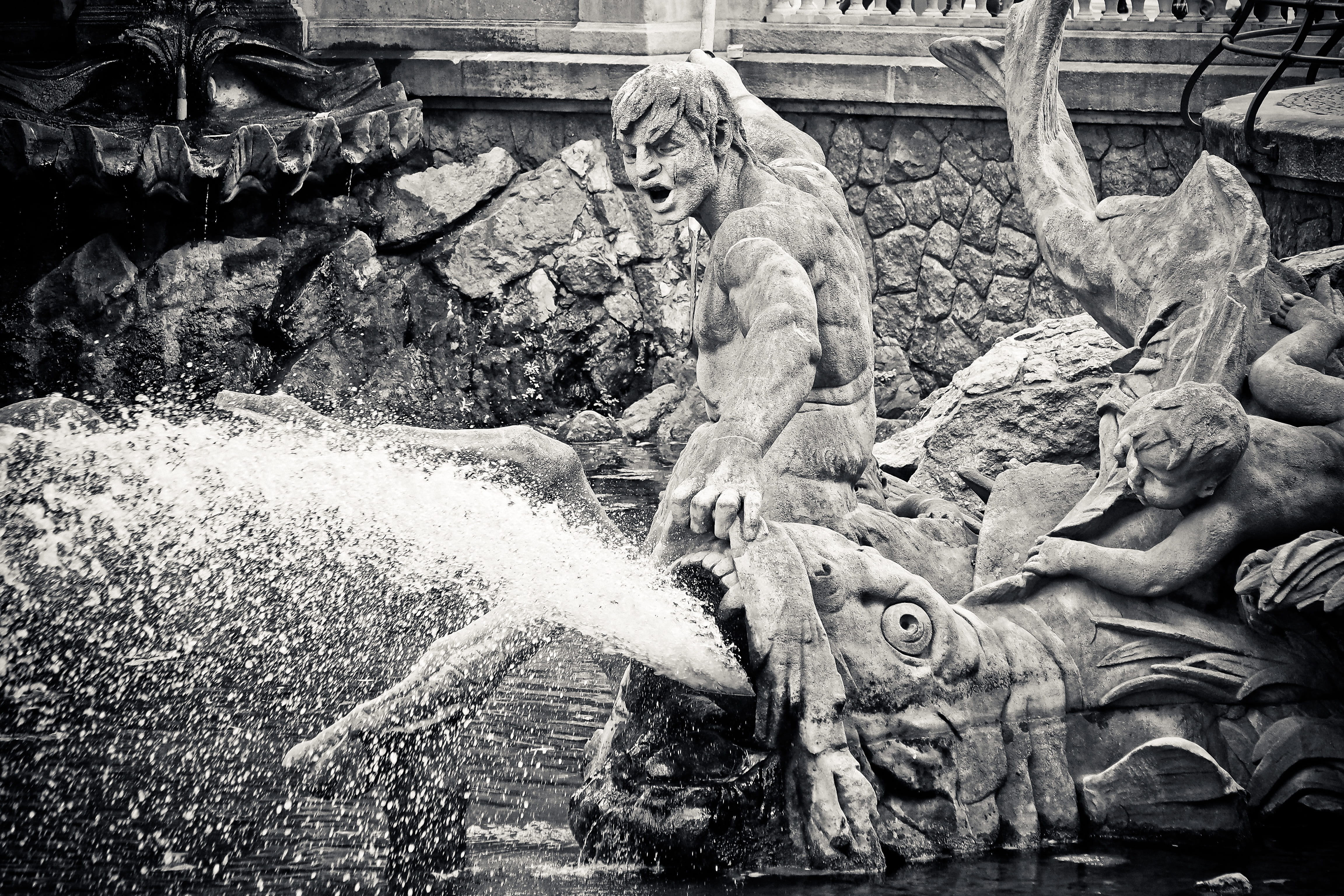 gloomy, art and craft, monument, creativity, figure, black white, black and white, outdoors, god neptune, building, the past, kögraben, 4K, sculpture, HD Wallpaper