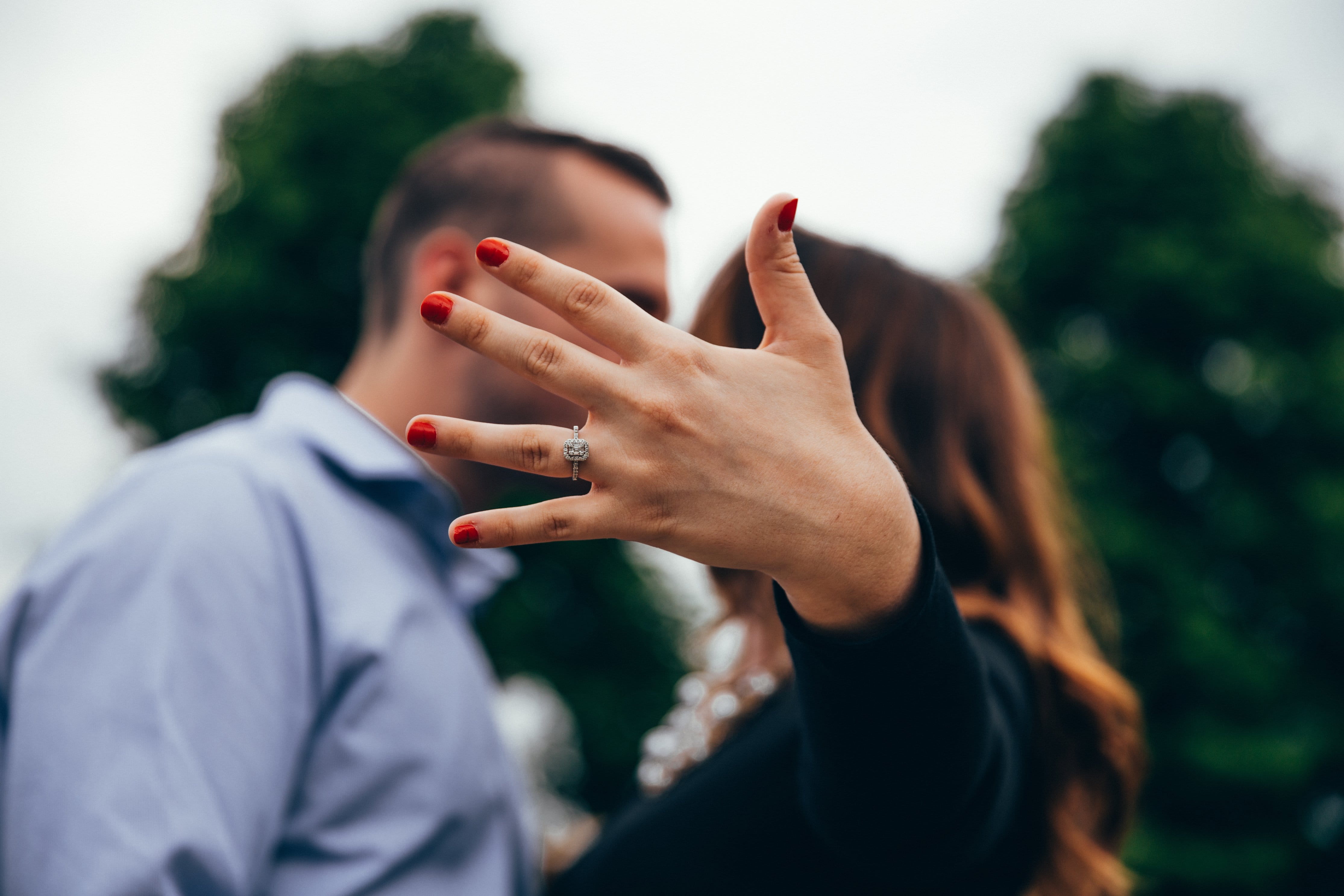 4K, human hand, adult, hand, young adult, Couple, human body part, emotion, Love, Celebrate, Valentines Day, men, nail, happiness, portrait, photo, people, HD Wallpaper