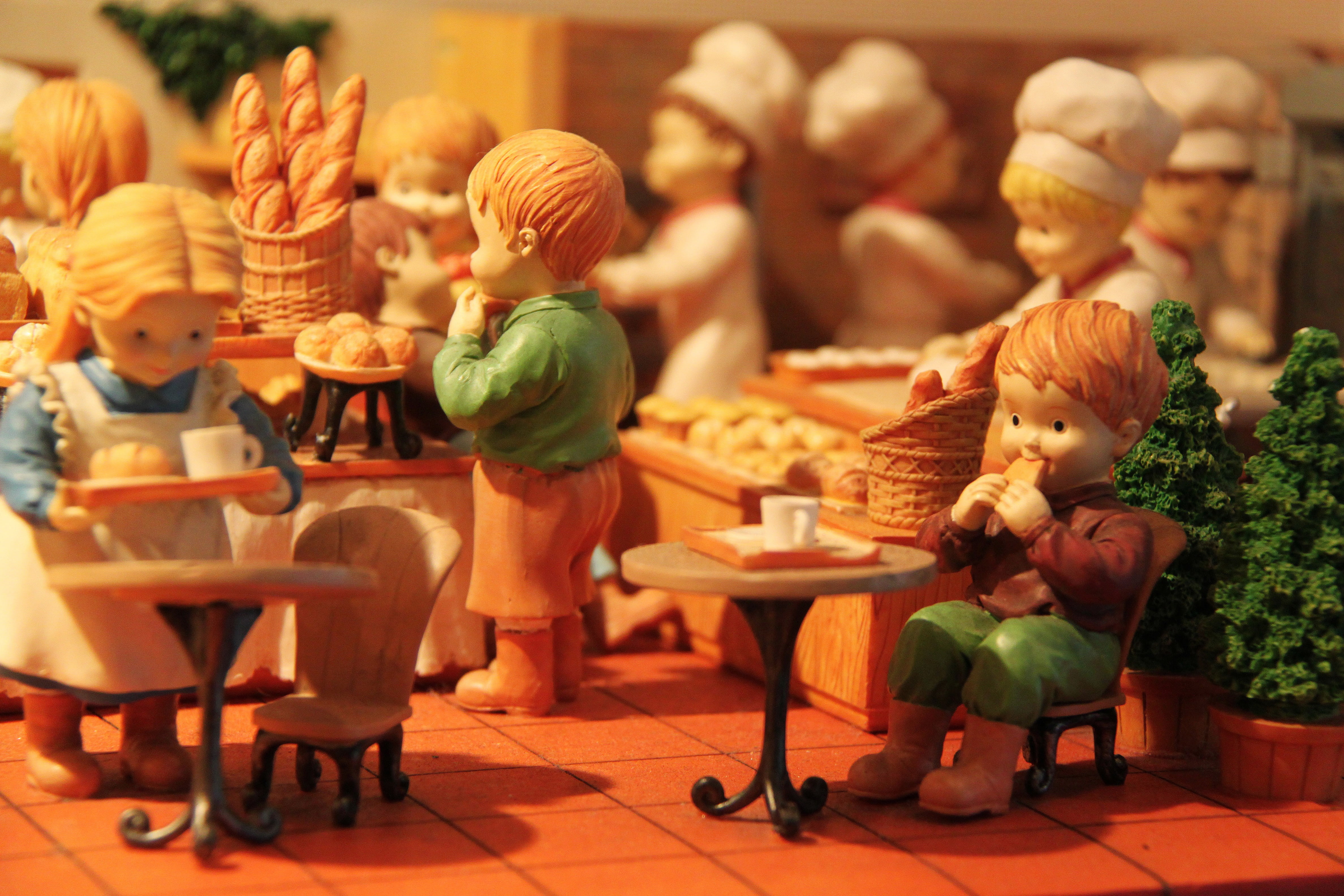 4K, osaka, precious, childhood, creativity, toy, café, bakery, moments, men, chair, seat, city, small, representation, interesting, people, miniature, HD Wallpaper