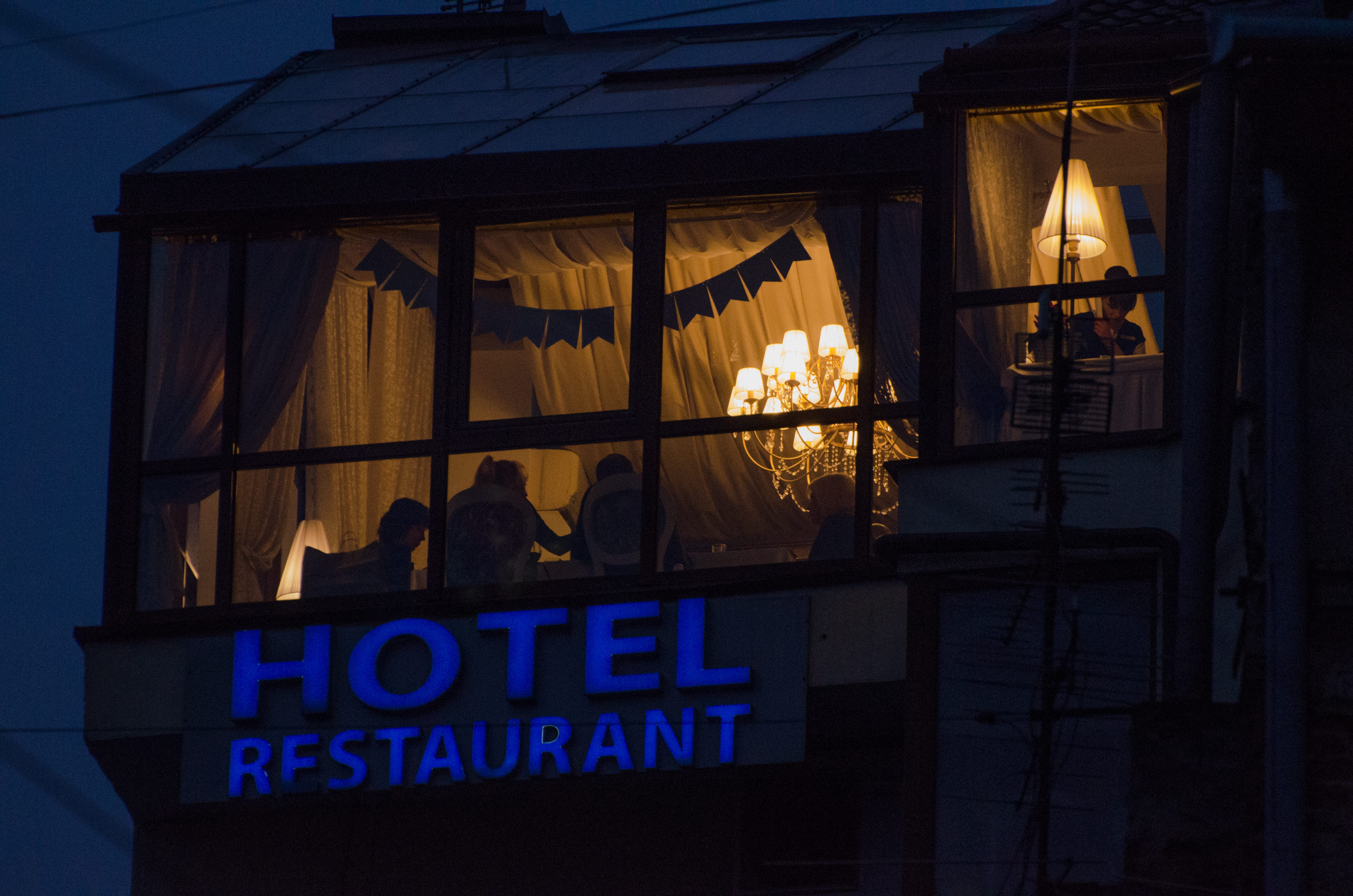 architecture, communication, sign, curtain, window, low angle view, restaurant, night, built structure, lighting equipment, 4K, dusk, city, order, illuminated, HD Wallpaper