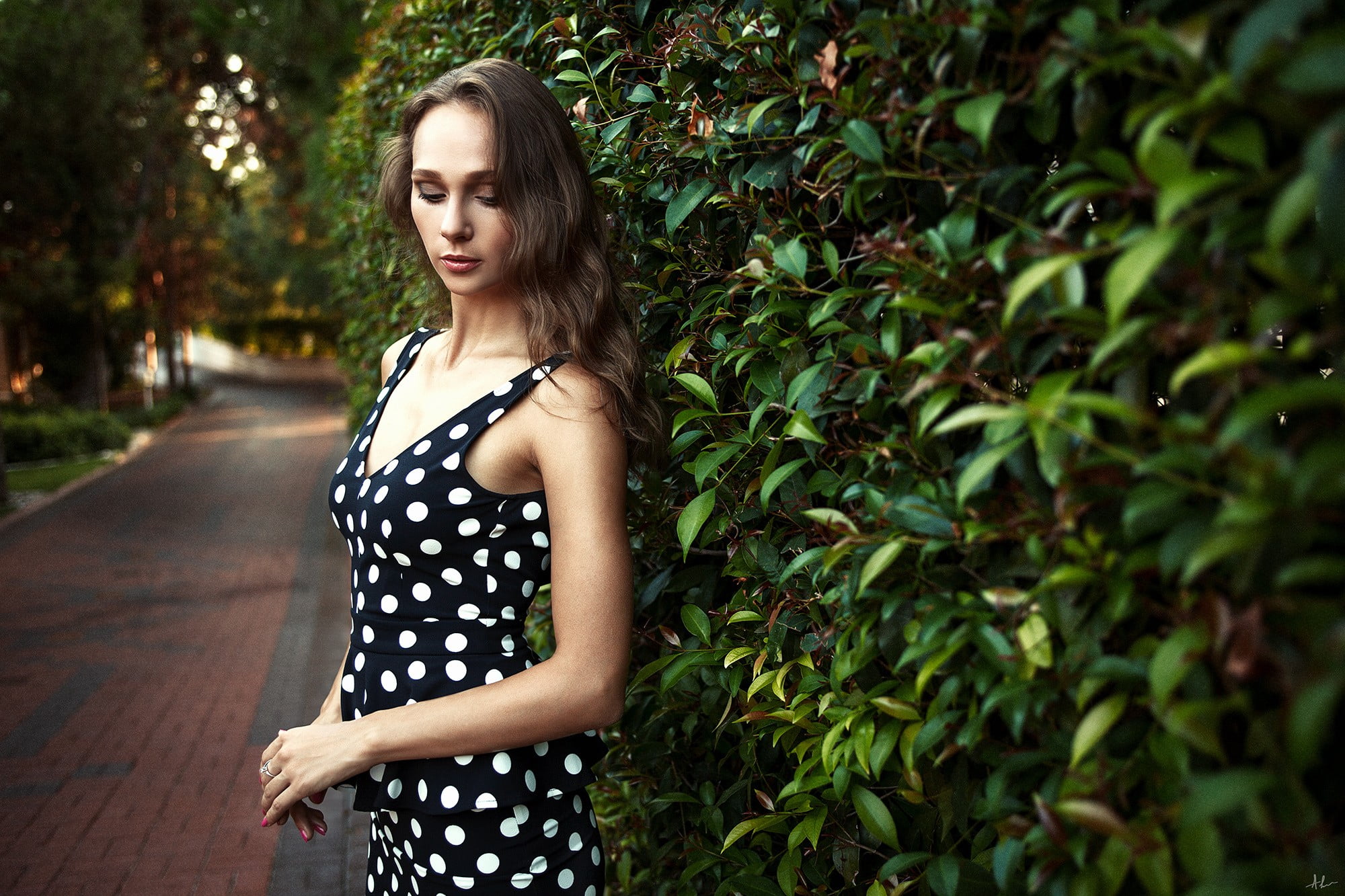 long hair, women, focus on foreground, Kirill Averyanov, young adult, leisure activity, sleeveless, model, beauty, day, closed eyes, fashion, beautiful woman, HD Wallpaper