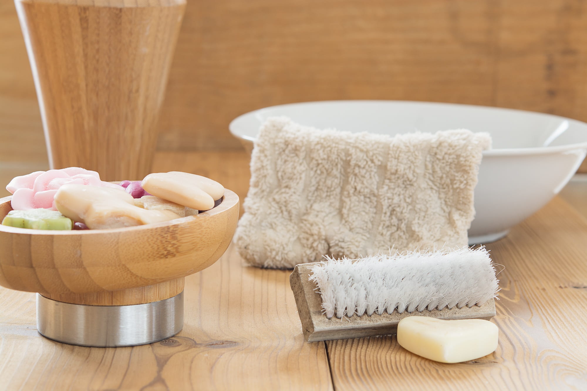 healthcare and medicine, no people, basin, bad, 1080P, wellbeing, brush, ceramic, hygiene, basket, wash, wooden, relaxation, food and drink, wood - material, HD Wallpaper