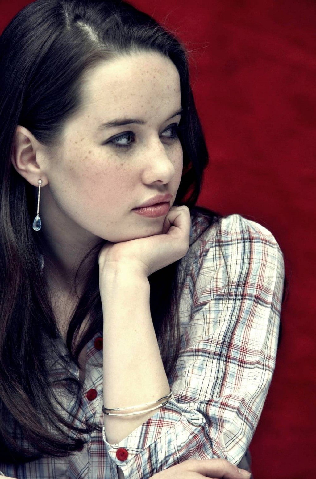 women, 720P, Anna Popplewell, Phone HD Wallpaper