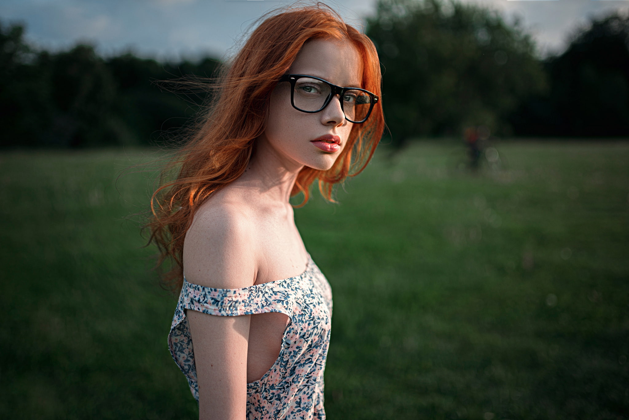George Chernyadev, 1080P, Catherine Jasnogorodska, Kate, freckles, glasses, Katyusha, HD Wallpaper