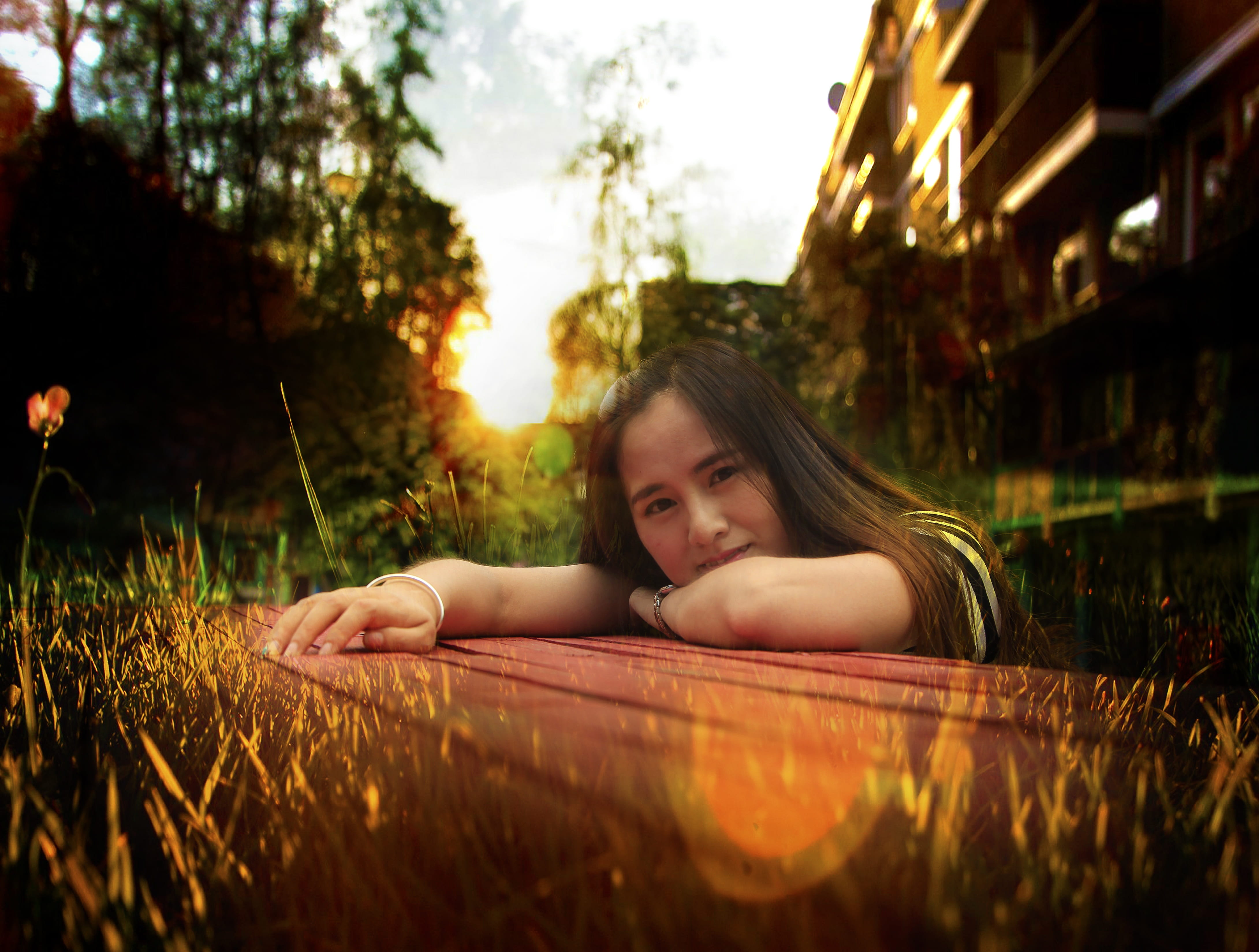 leisure activity, outdoors, dock, leaning, offspring, child, nature, one person, asia, females, 4K, girls, qionglai fellow, flat retouching, color mixing, HD Wallpaper