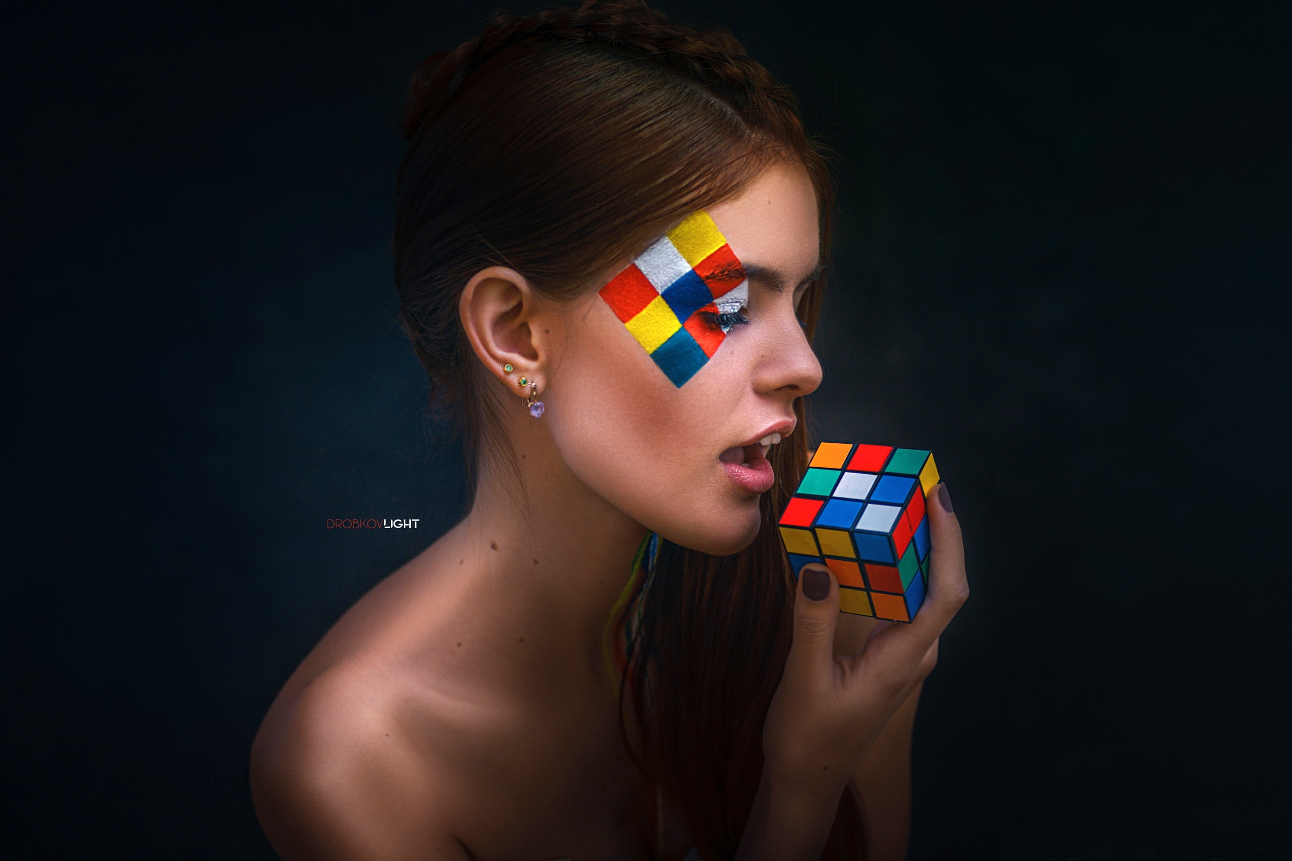background, Alexander Drobkov, style, Alexander Drobkov-Light, makeup, portrait, 2K, hairstyle, Rubiks cube, beauty, brown hair, face, model, Julia Khudoleeva, HD Wallpaper