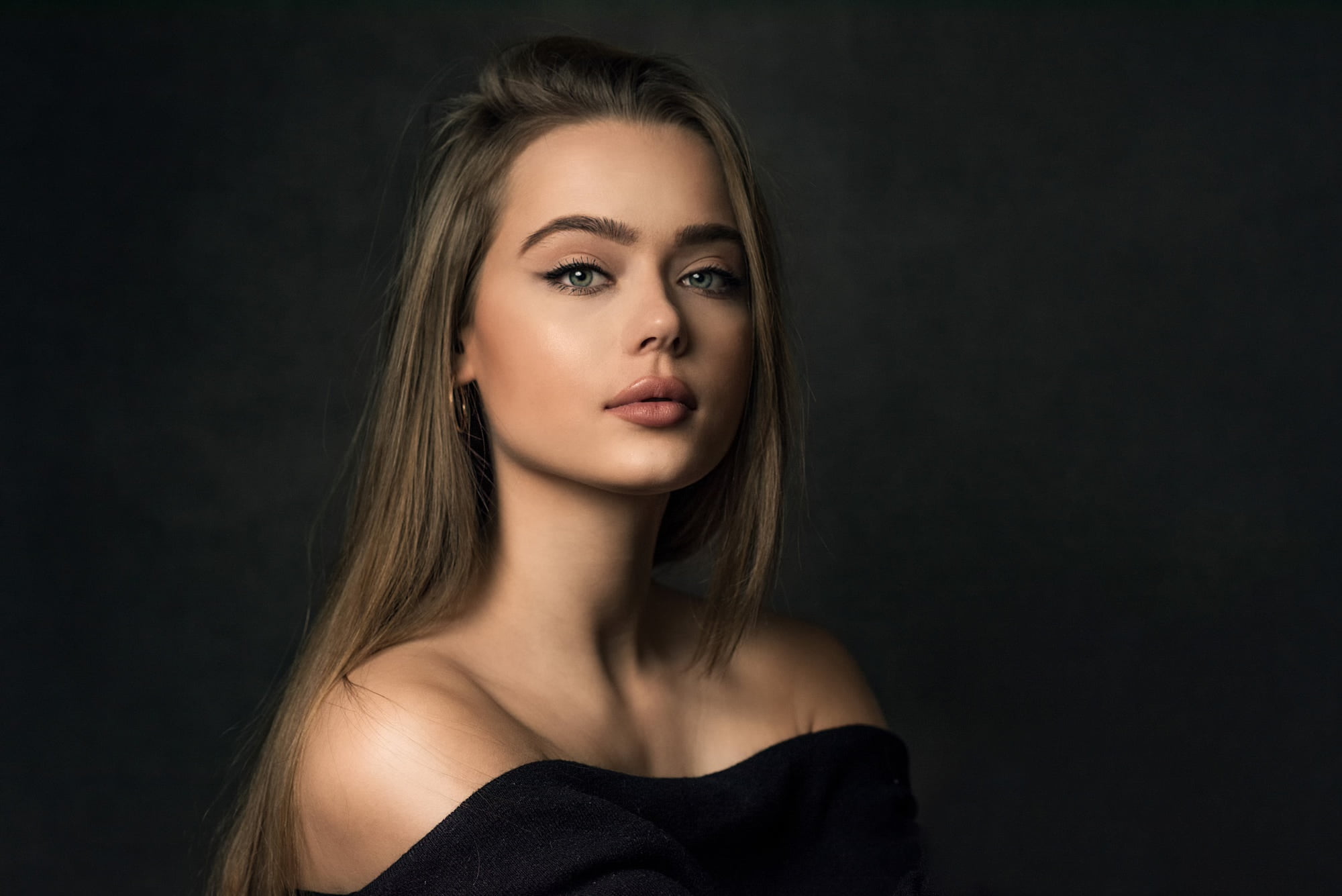 model, 1080P, portrait, makeup, blonde, women, green eyes, Krzysztof Budych, simple background, HD Wallpaper