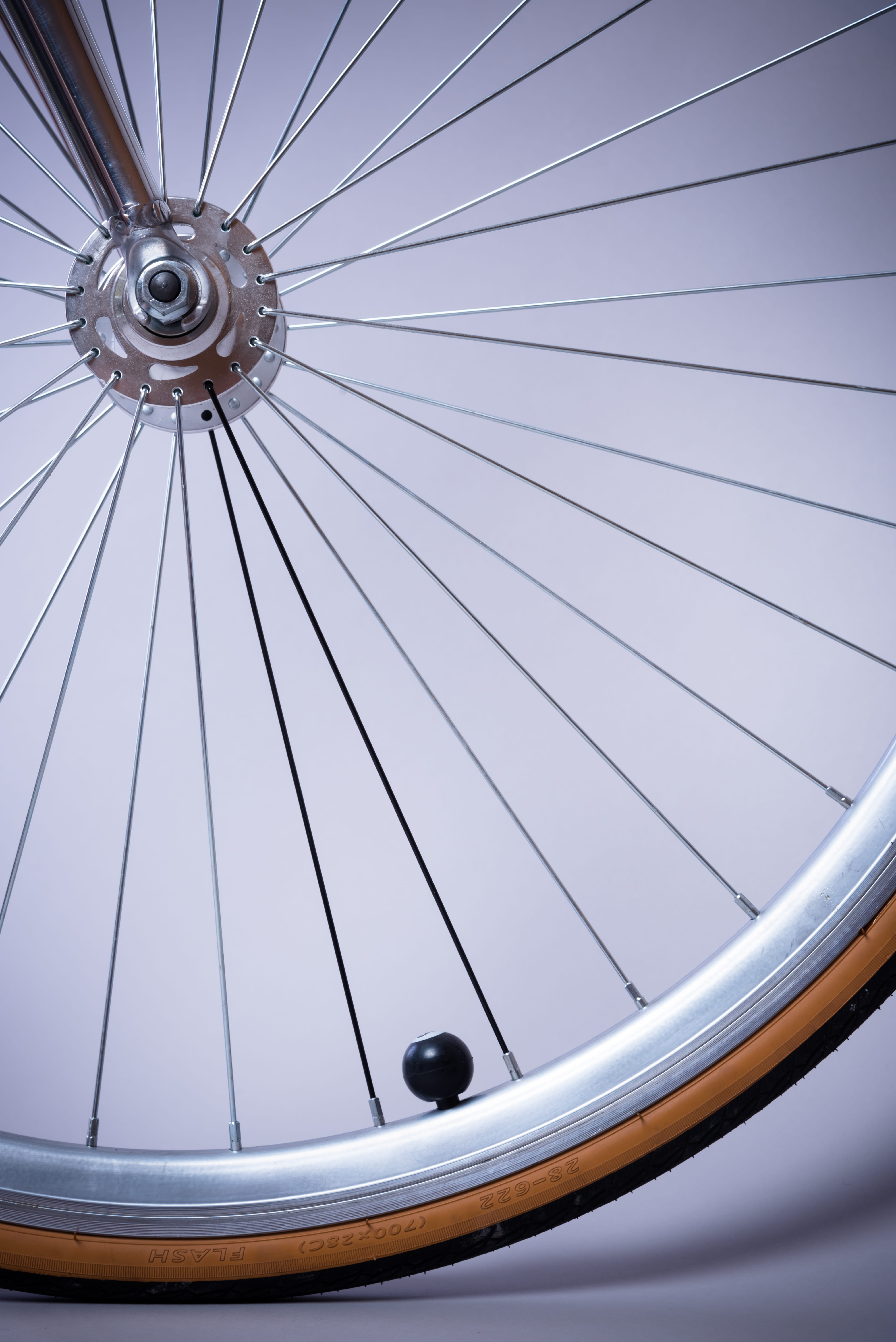 architecture, arts culture and entertainment, spokes, circle, low angle view, pattern, 5K, rim, hanging, luxury, geometric shape, indoors, shape, built structure, Phone HD Wallpaper
