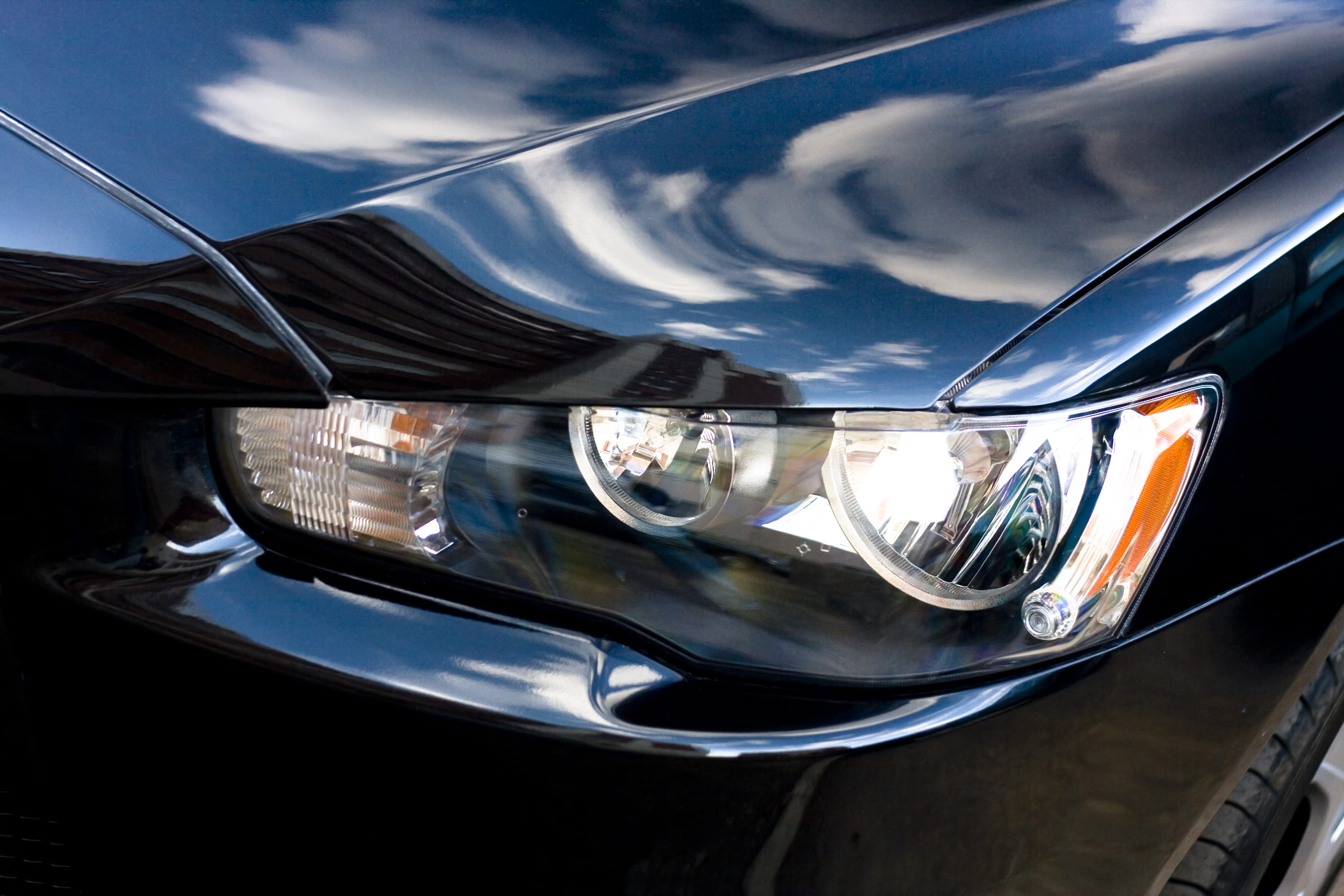 bulb, sedan, driving, reflector, luxury, sportcar, 2K, alloy, no people, engine, transport, auto, bumper, closeup, bile, shiny, outdoors, headlight, metal, HD Wallpaper