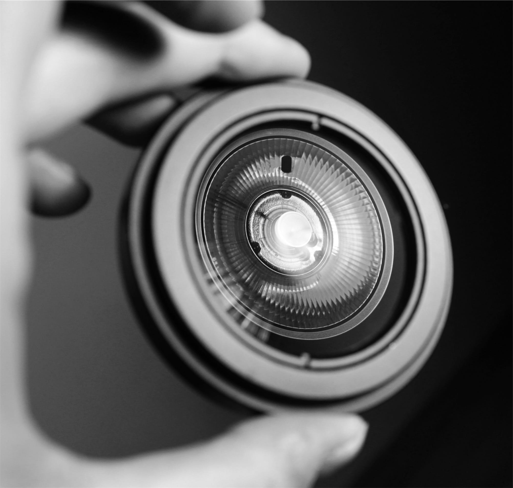 finger, black and white, human hand, photography themes, studio shot, technology, focus on foreground, black background, camera, camera - photographic equipment, HD Wallpaper