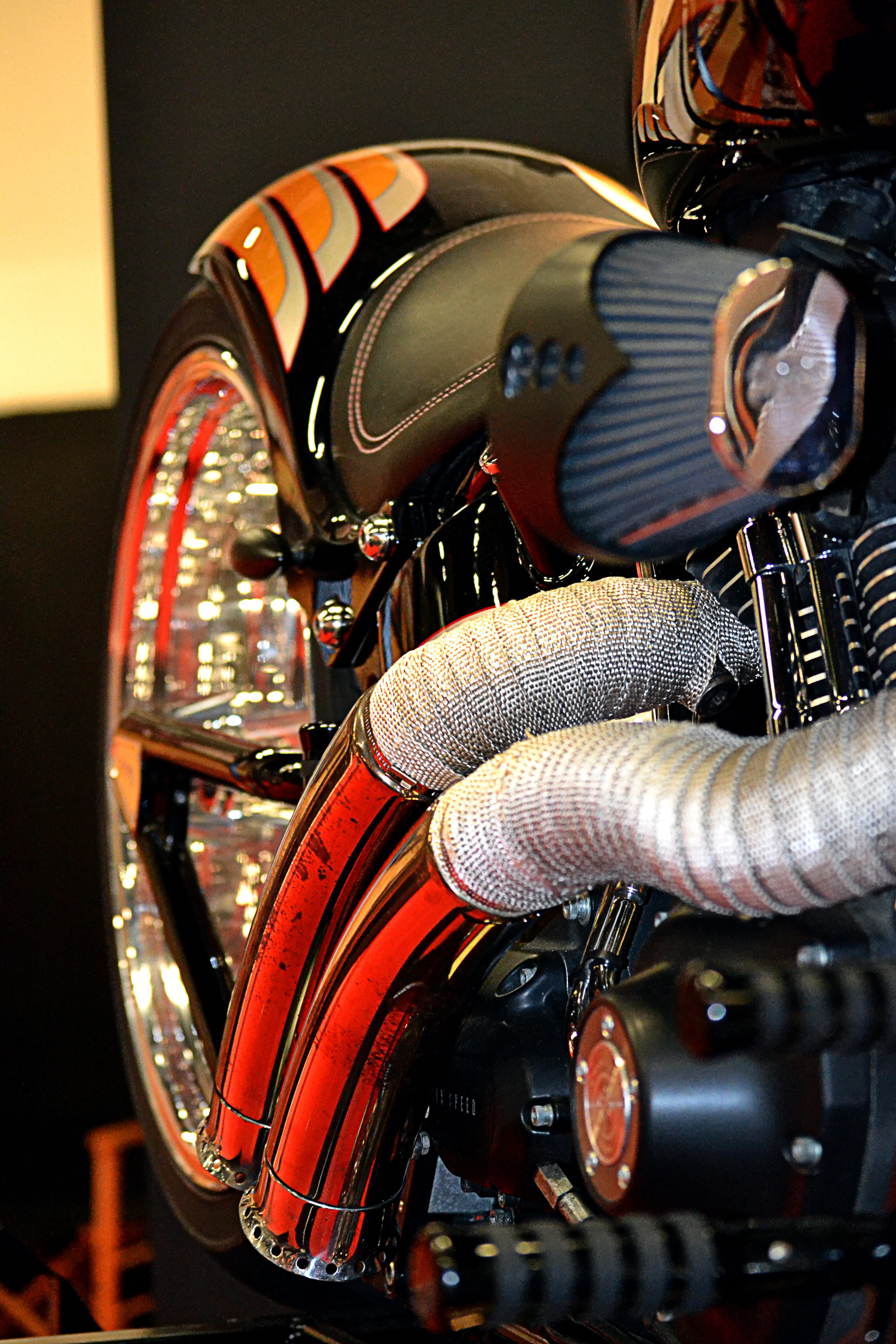 mode of transport, chrome, sport, silver, motorcycles, day, engine, gloss, stationary, technology, harley davidson, land vehicle, wood - material, wheel, Phone HD Wallpaper