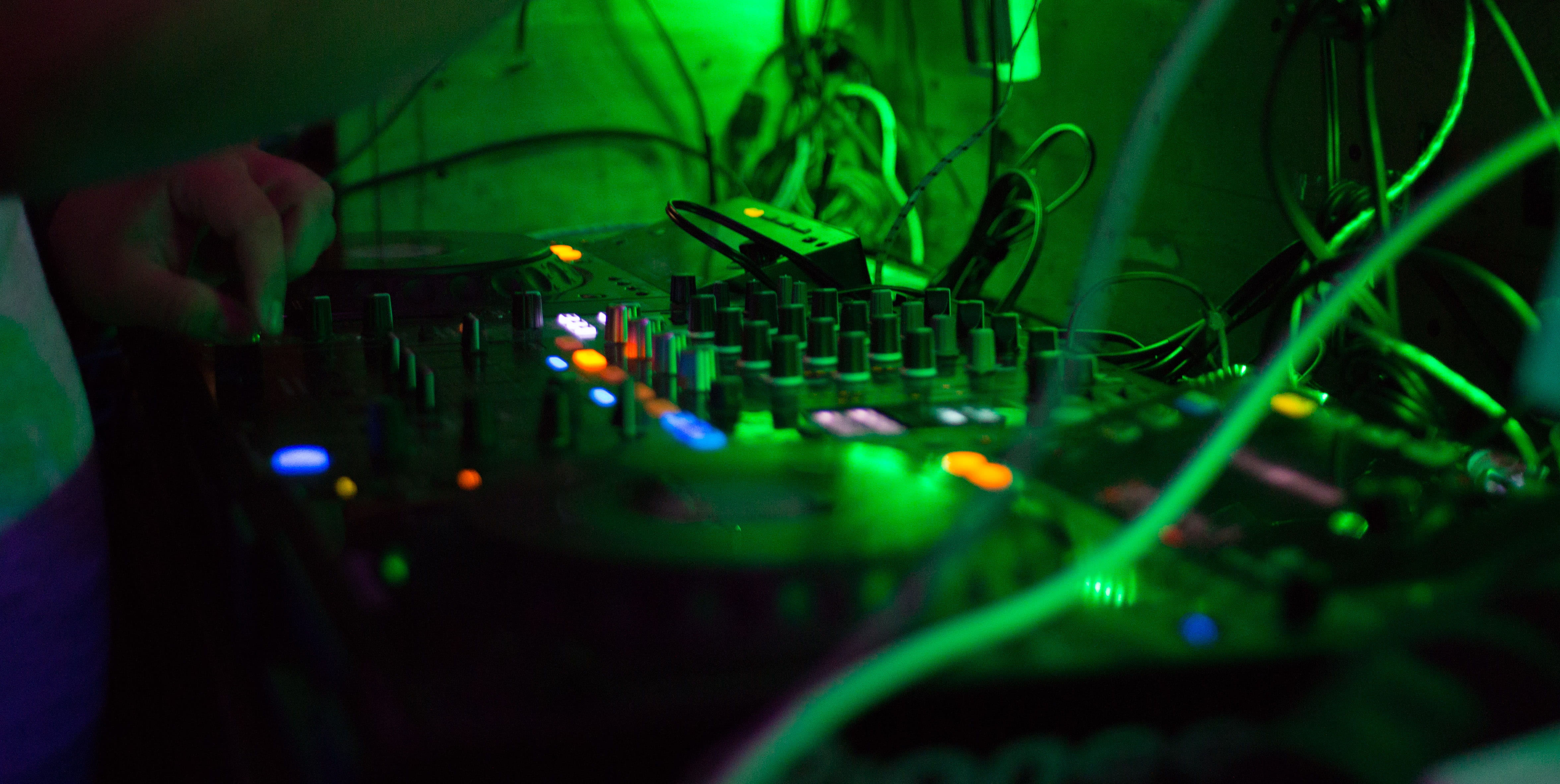 cable, internet, one person, adult, green color, technology, communication, decks, close-up, connection, music, mixer, nightclub, computer equipment, audio, HD Wallpaper