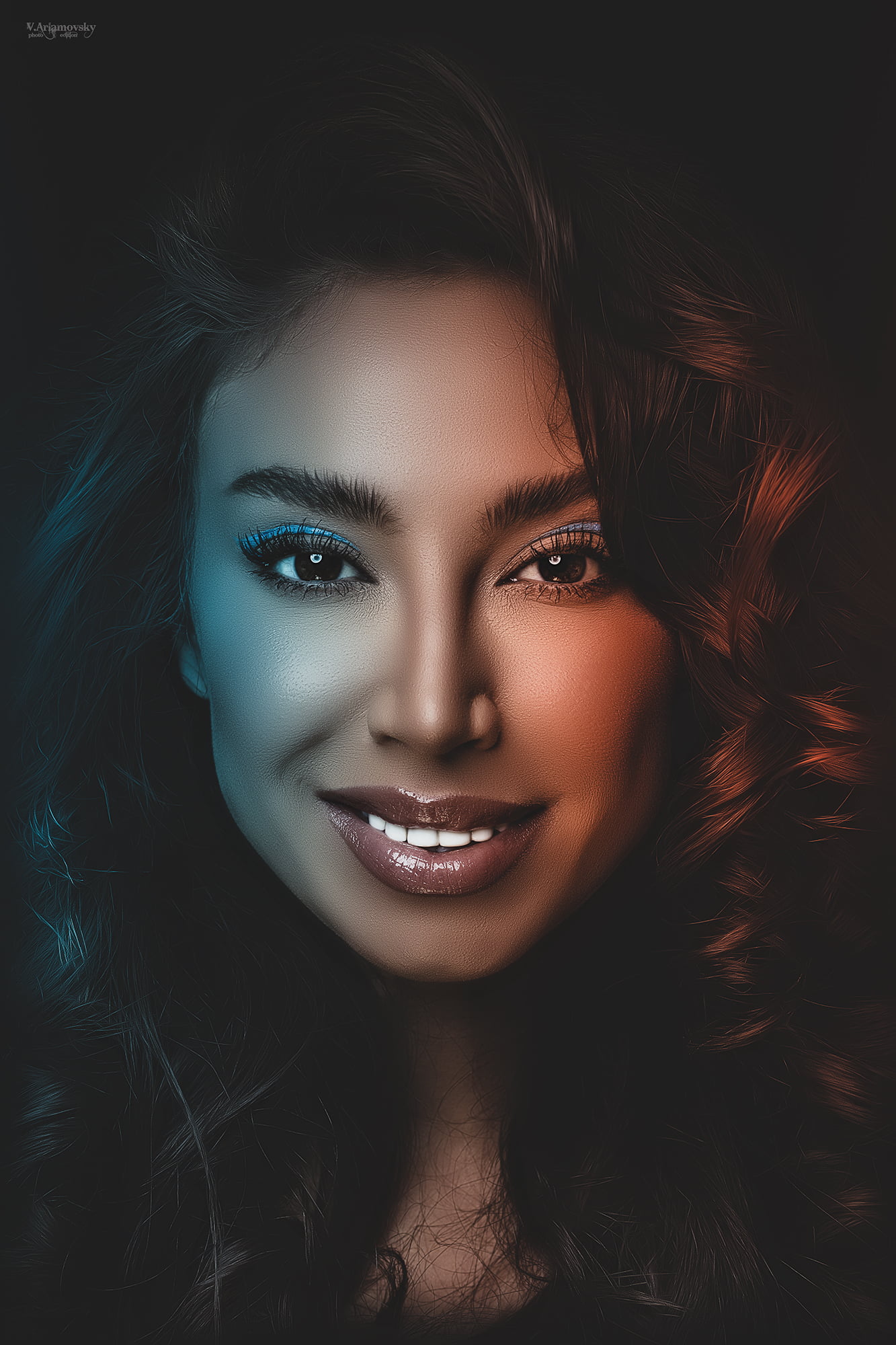 retouching, eyes, dark background, portrait, 1080P, hair, brunette, women indoors, arlamovsky, face, red light, teeth, colorful, women, dark, Photoshop, Phone HD Wallpaper