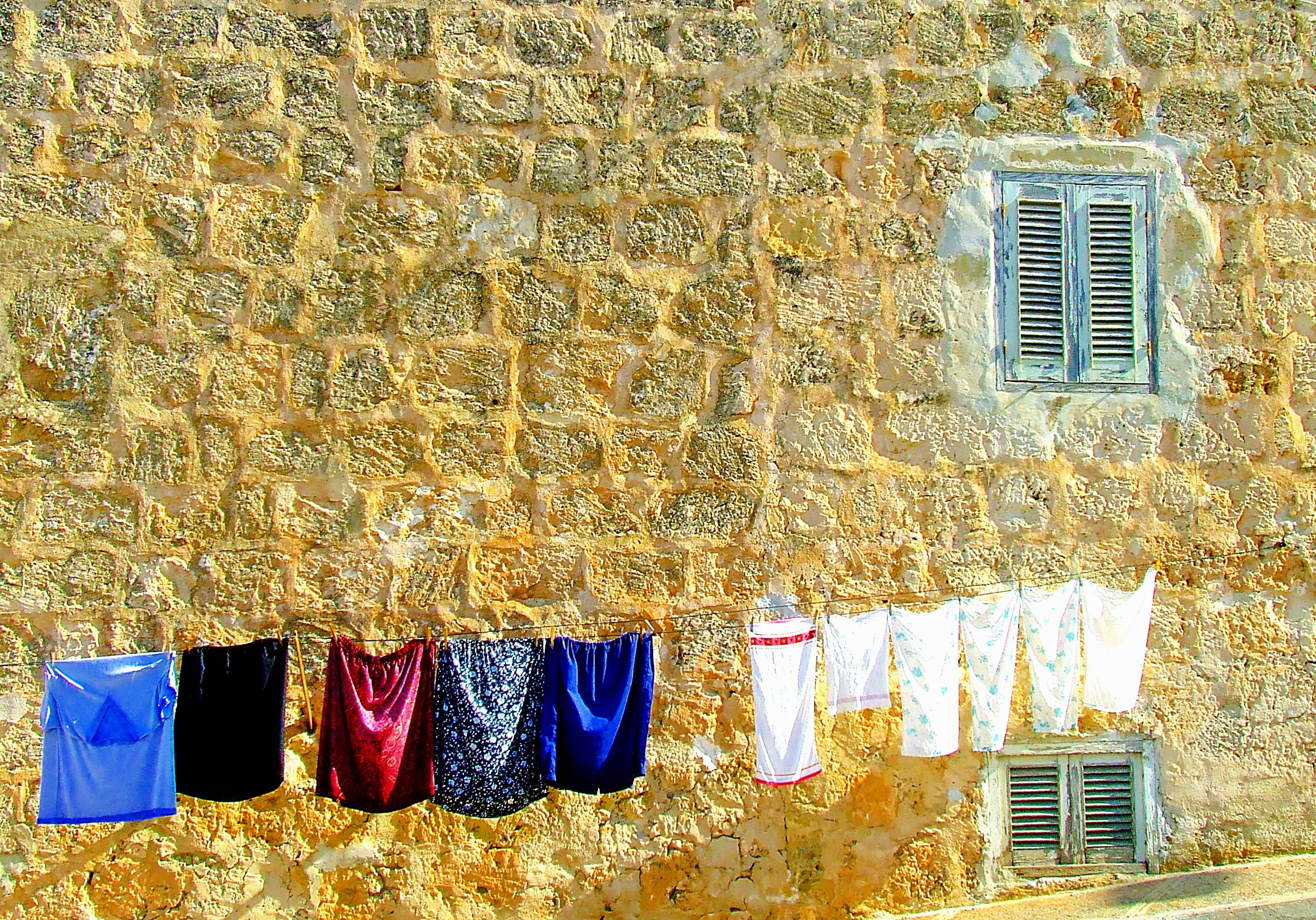 nature, 2K, colourful, cleaner, chores, architecture, housekeeping, street, clothesline, white, clean clothes, blue shutters, apparel, launder, building, HD Wallpaper