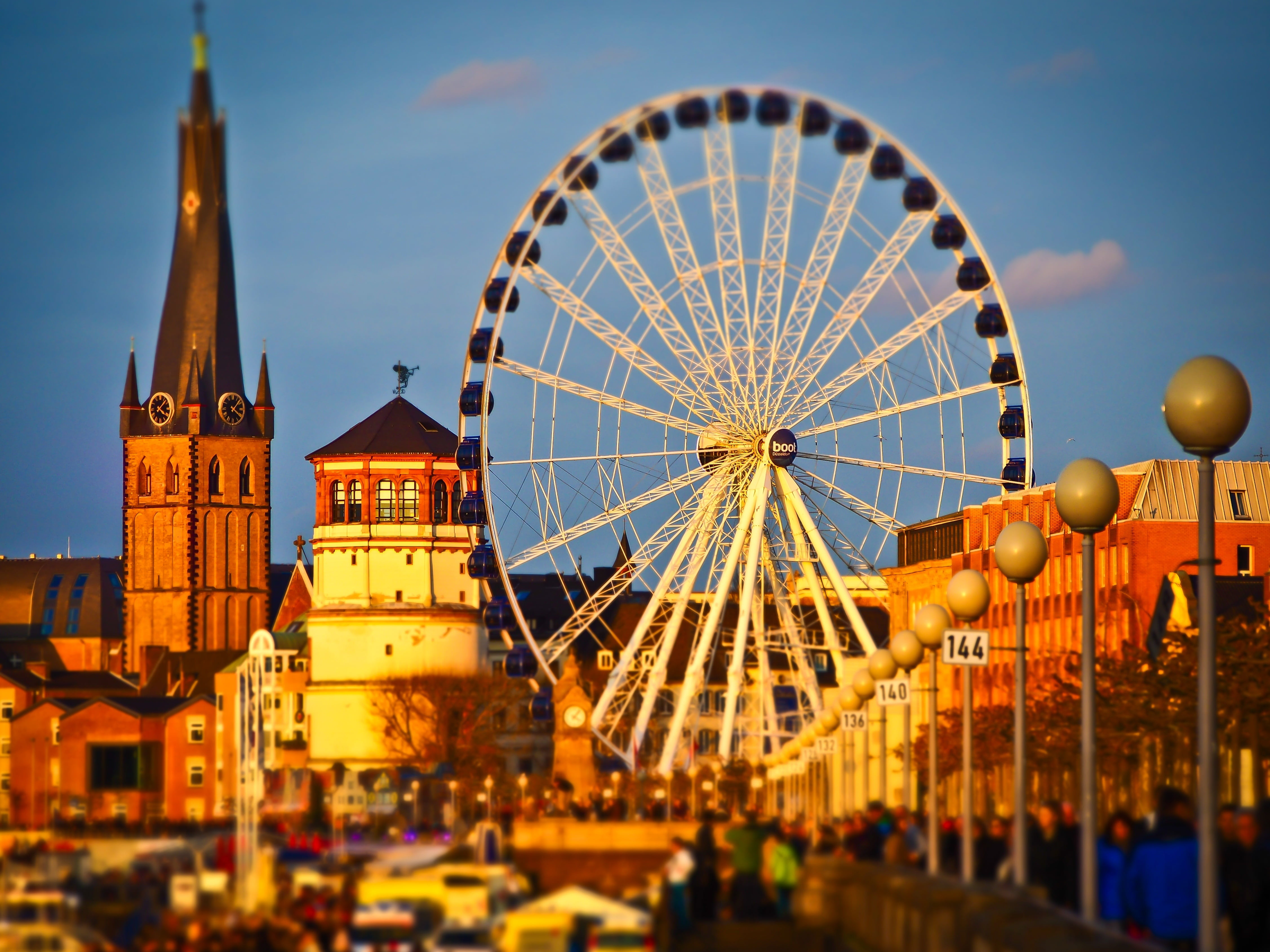 architecture, abenddämerung, blue, buildings, ferris Wheel, rhine river, illuminated, europe, rhine, urban, city, building exterior, dusk, clear, ferris, HD Wallpaper
