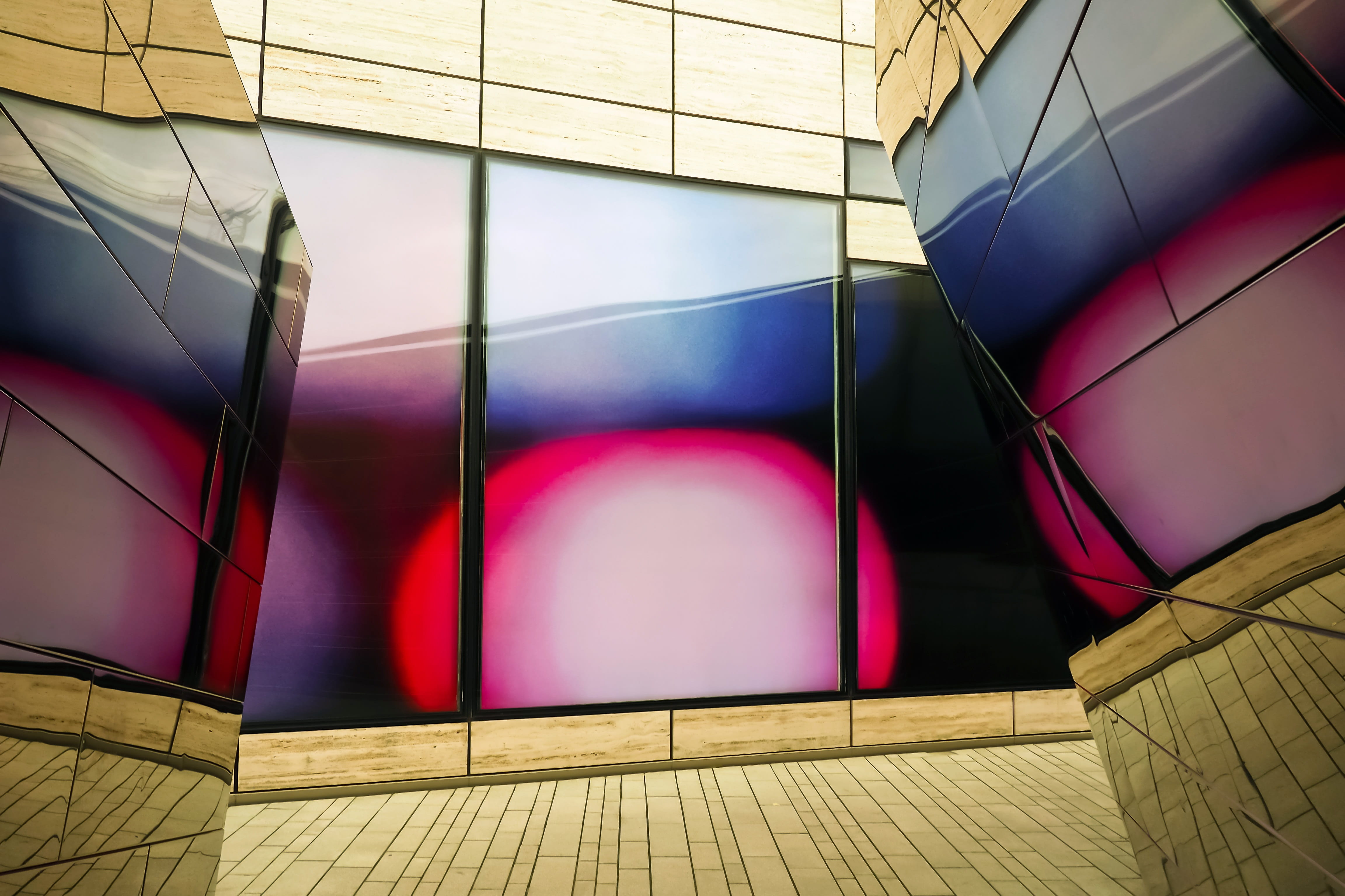 glass - material, window, structure, shape, kö bow, düsseldorf, city, red, view, colorful, tiled floor, facade, 4K, pink color, day, escape, textile, illuminated, HD Wallpaper