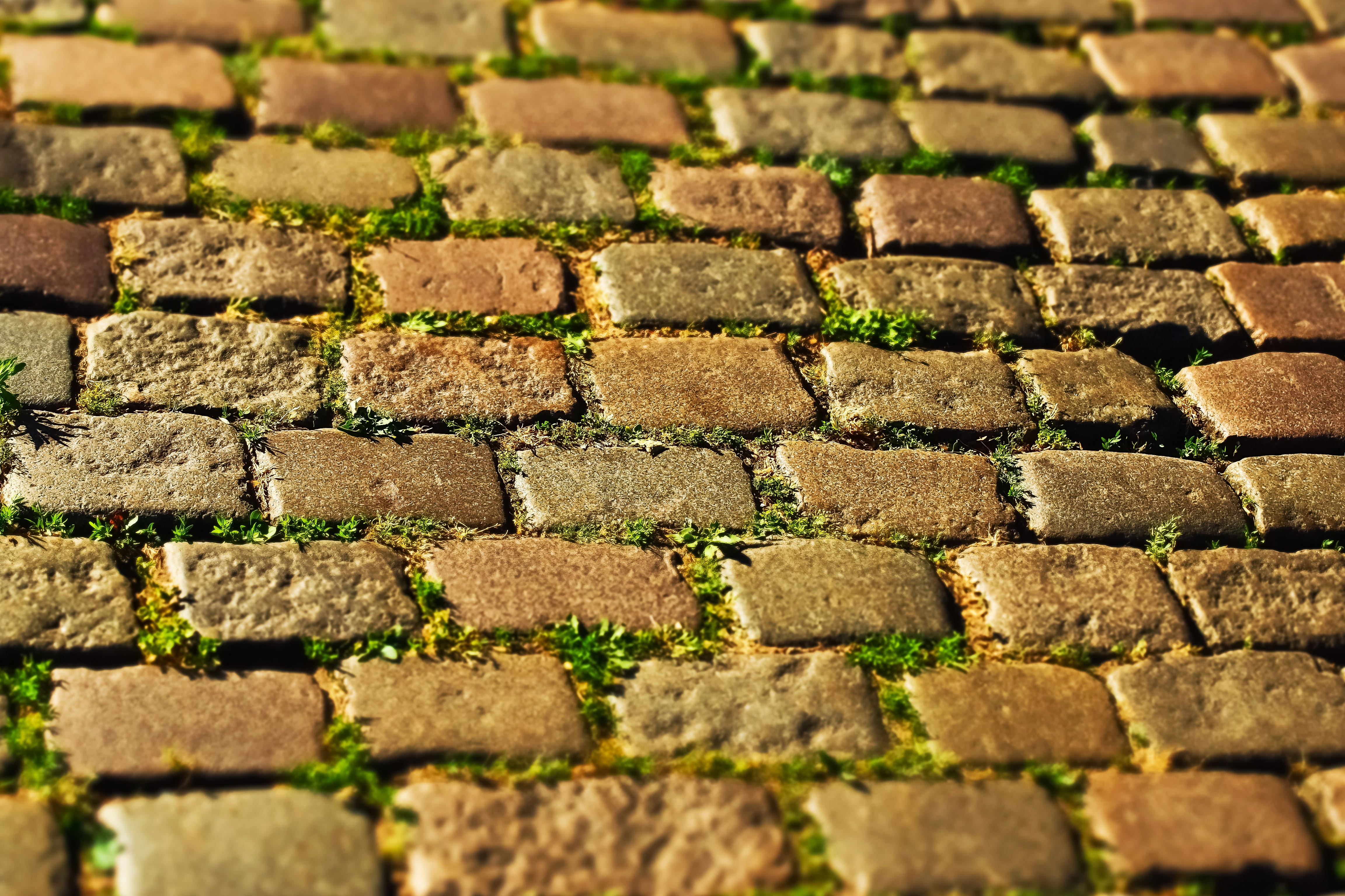 large group of objects, outdoors, background, brown, close-up, wall, stone, footpath, cobblestones, away, structure, miniature effect, cobblestone, paving stone, HD Wallpaper